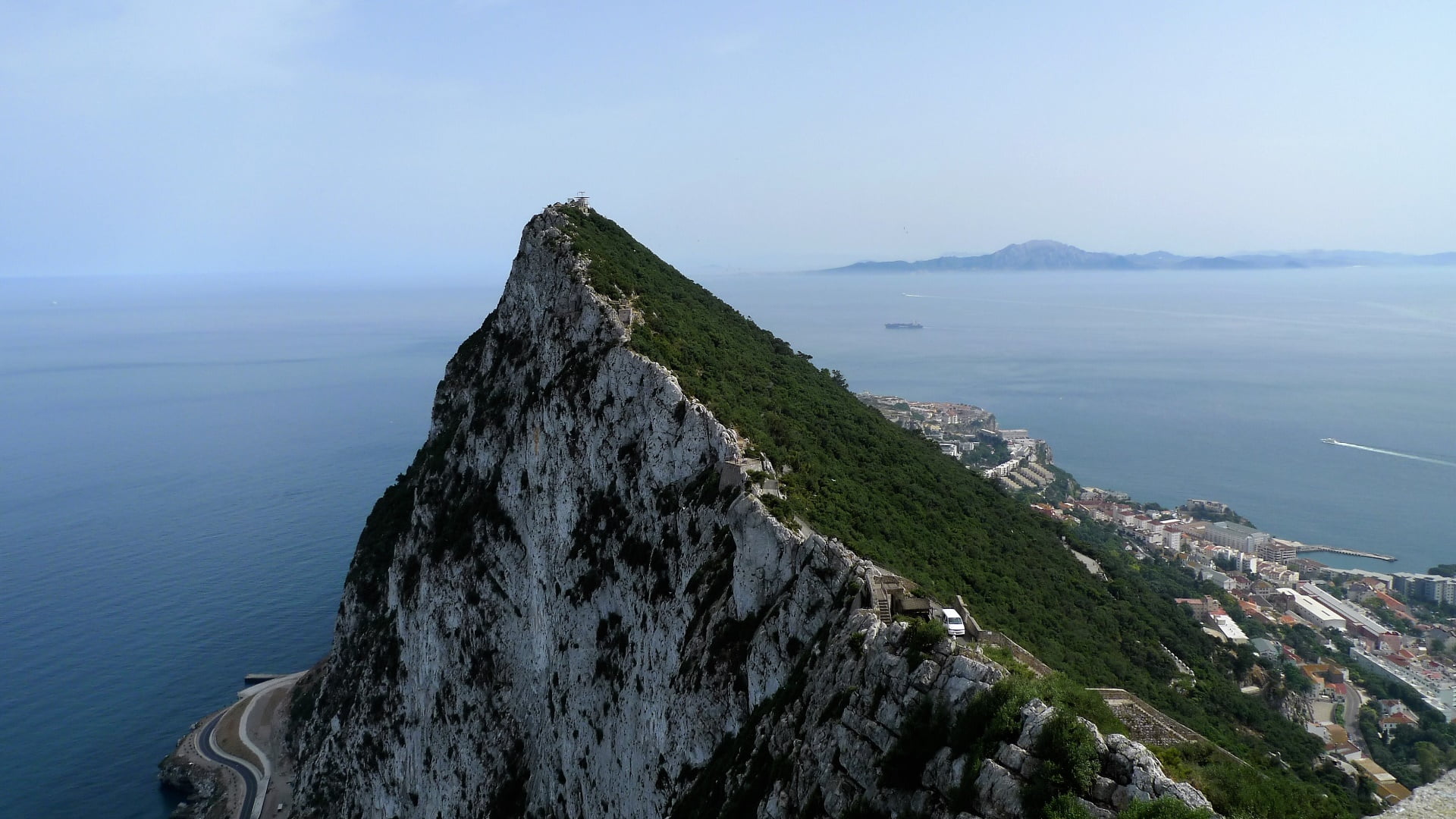 sea, horizon over water, coast, non-urban scene, beach, cliff, outdoors, rock, rocky coastline, rock of gibraltar, no people, land, nature, sky, bay, day, HD Wallpaper