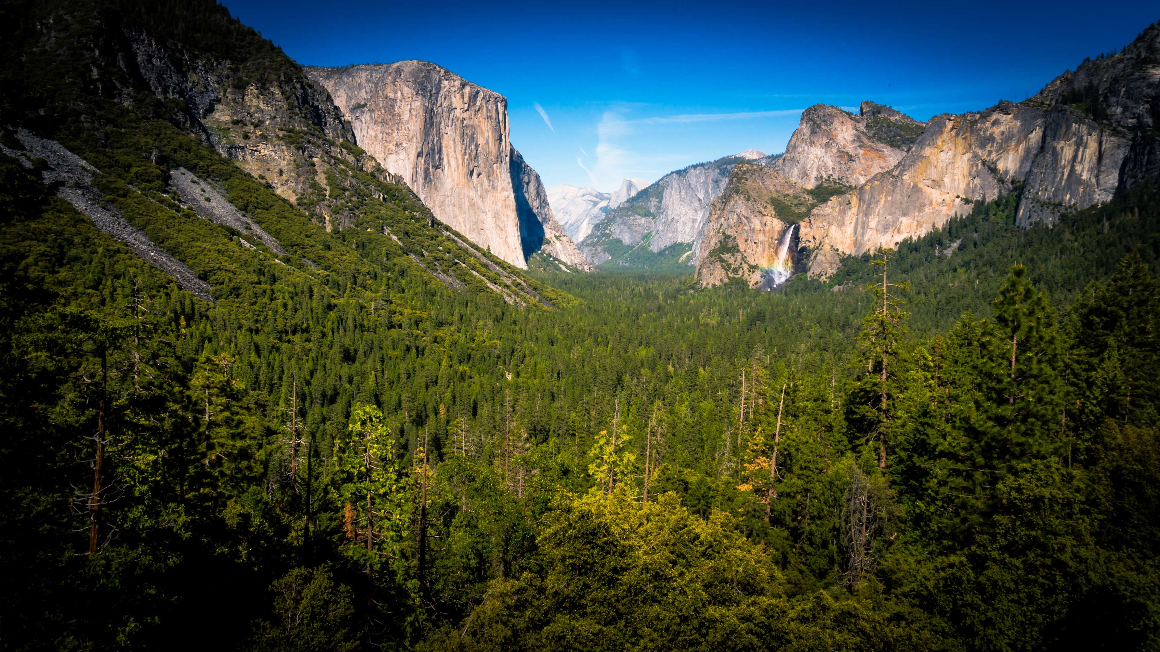 non-urban scene, tunnel view, daylight, mountain peaks, no people, green color, travel, mountain range, pinaceae, rocky, yosemite, majestic, plant, fall, HD Wallpaper
