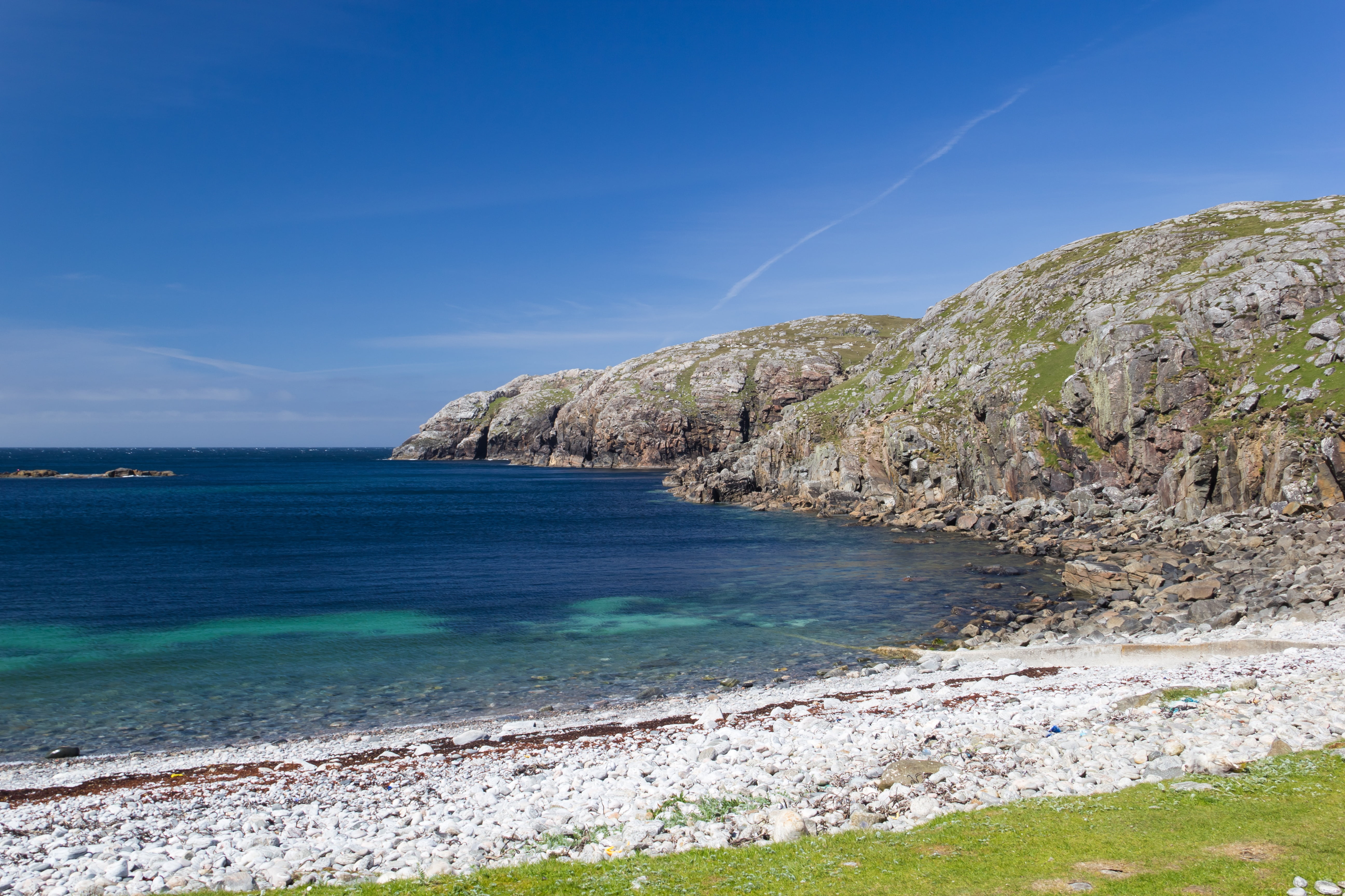 rock - object, beach, scenics - nature, sky water, nature, 5K, coastline, blue, tranquility, cliff, solid, hebrides, costa, horizon over water, day, sky, HD Wallpaper