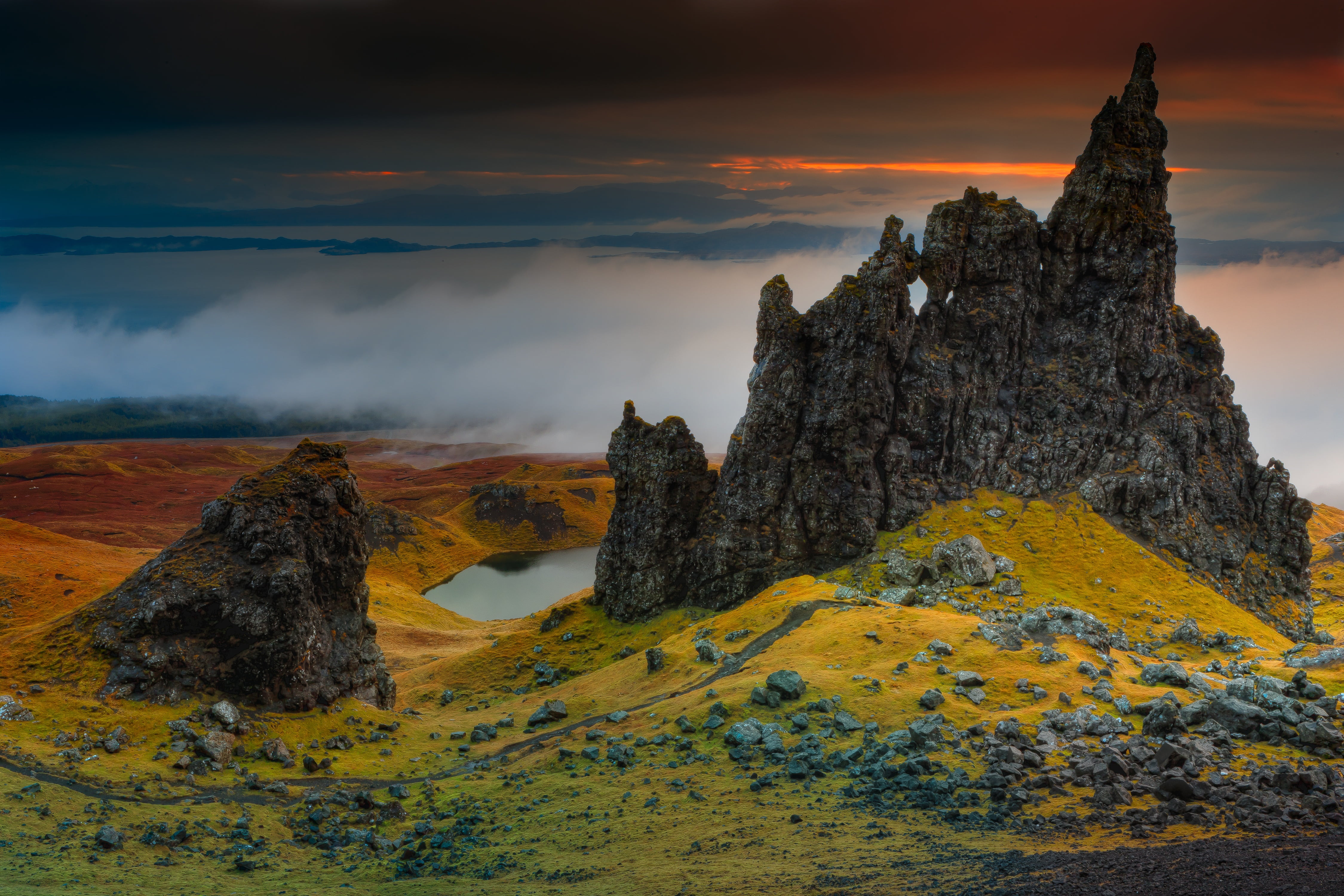 clouded sky, tranquility, beside, isle of skye, dramatic sky, travel destinations, landscape, clouds, golden, mountains, idyllic, rock, cloud formations, HD Wallpaper