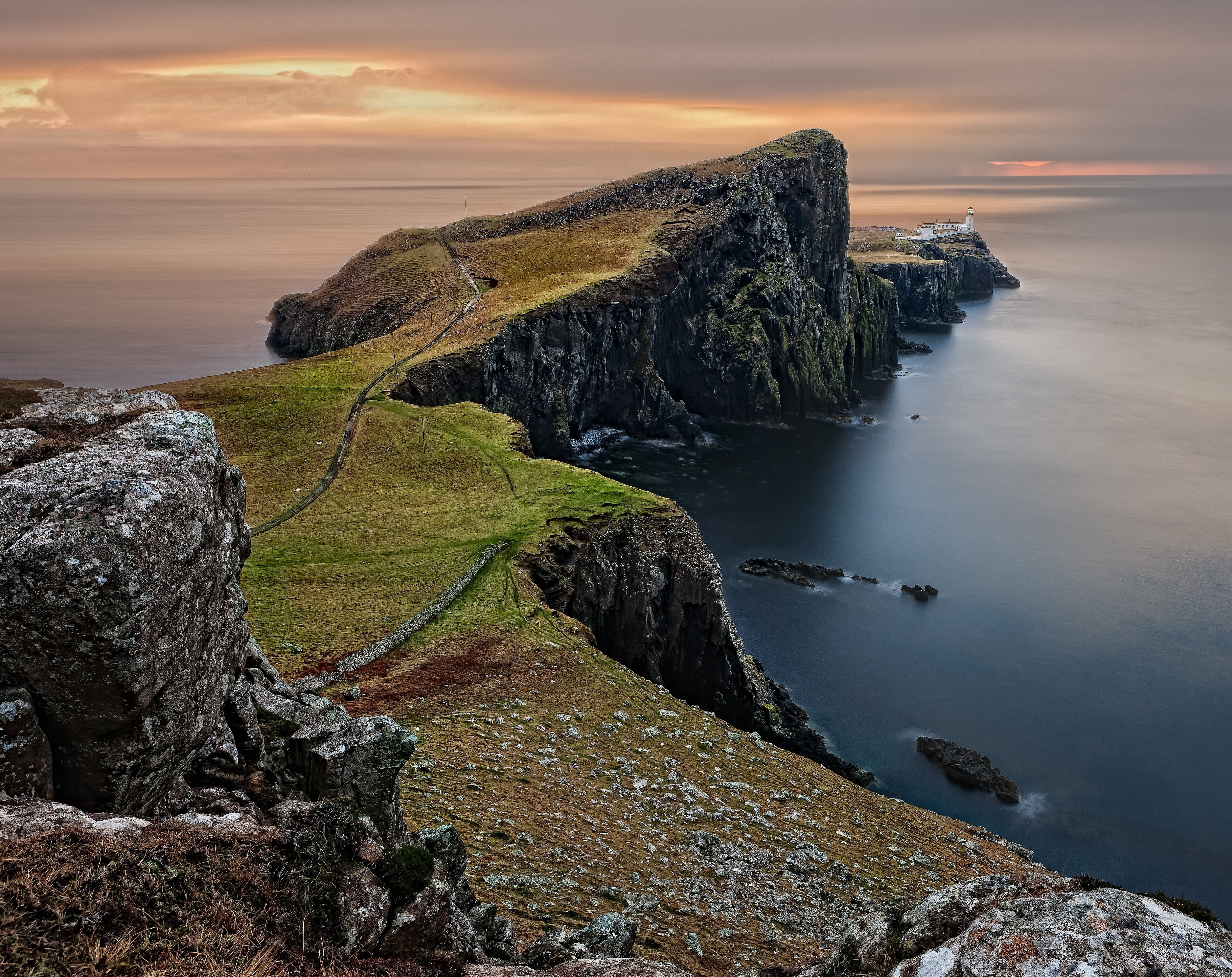 non-urban scene, Pasture, beauty in nature, 2K, England, Cliff, Green, coast, sunset, highlands and islands, Lighthouse, rock, solid, hd, sky, sea, Landscape, HD Wallpaper