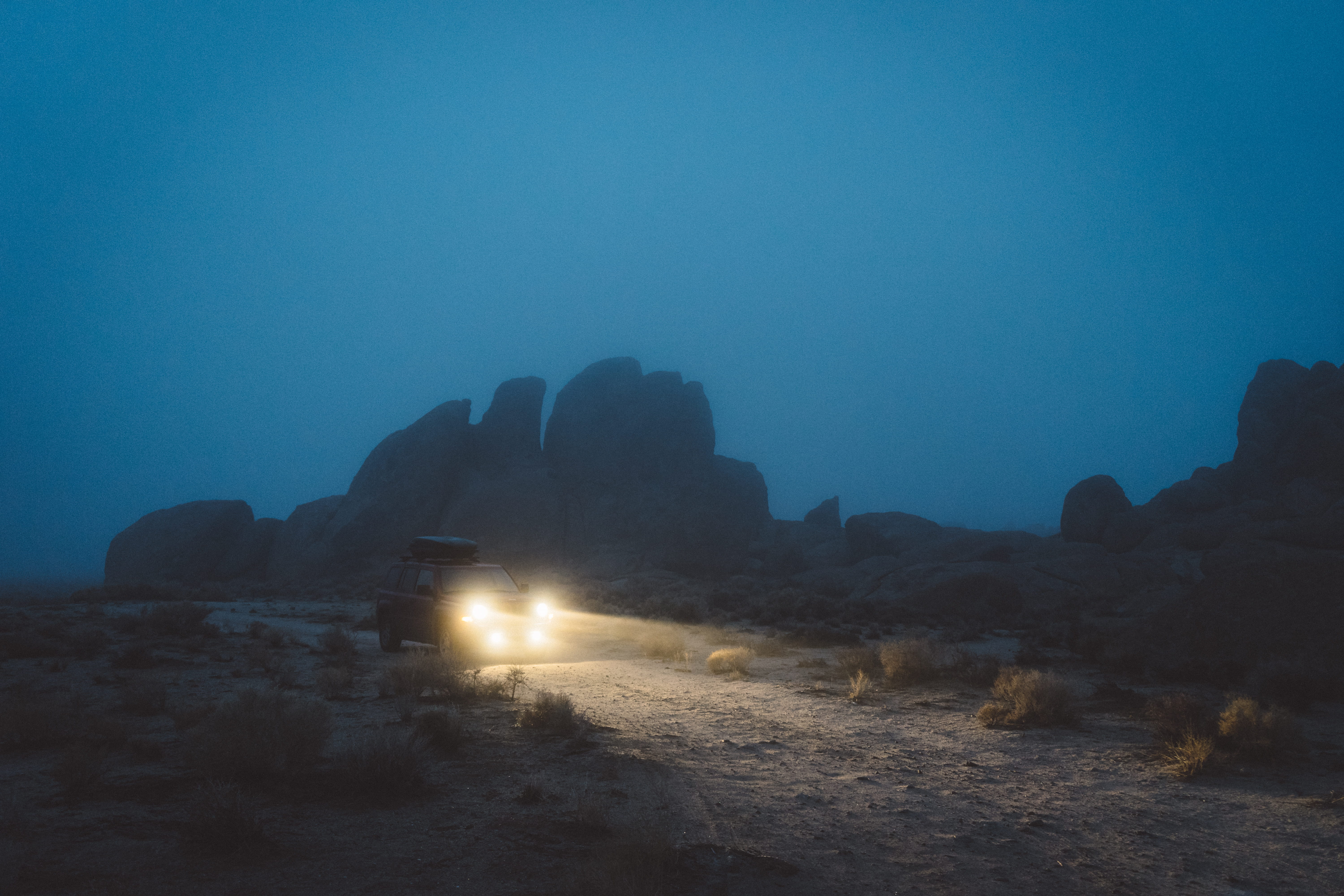 nature, dusk, nighttime, land, Alabama Hills, beauty in nature, no People, tranquility, traveling, rock - Object, outdoors, copy space, vehicle, illuminated, HD Wallpaper