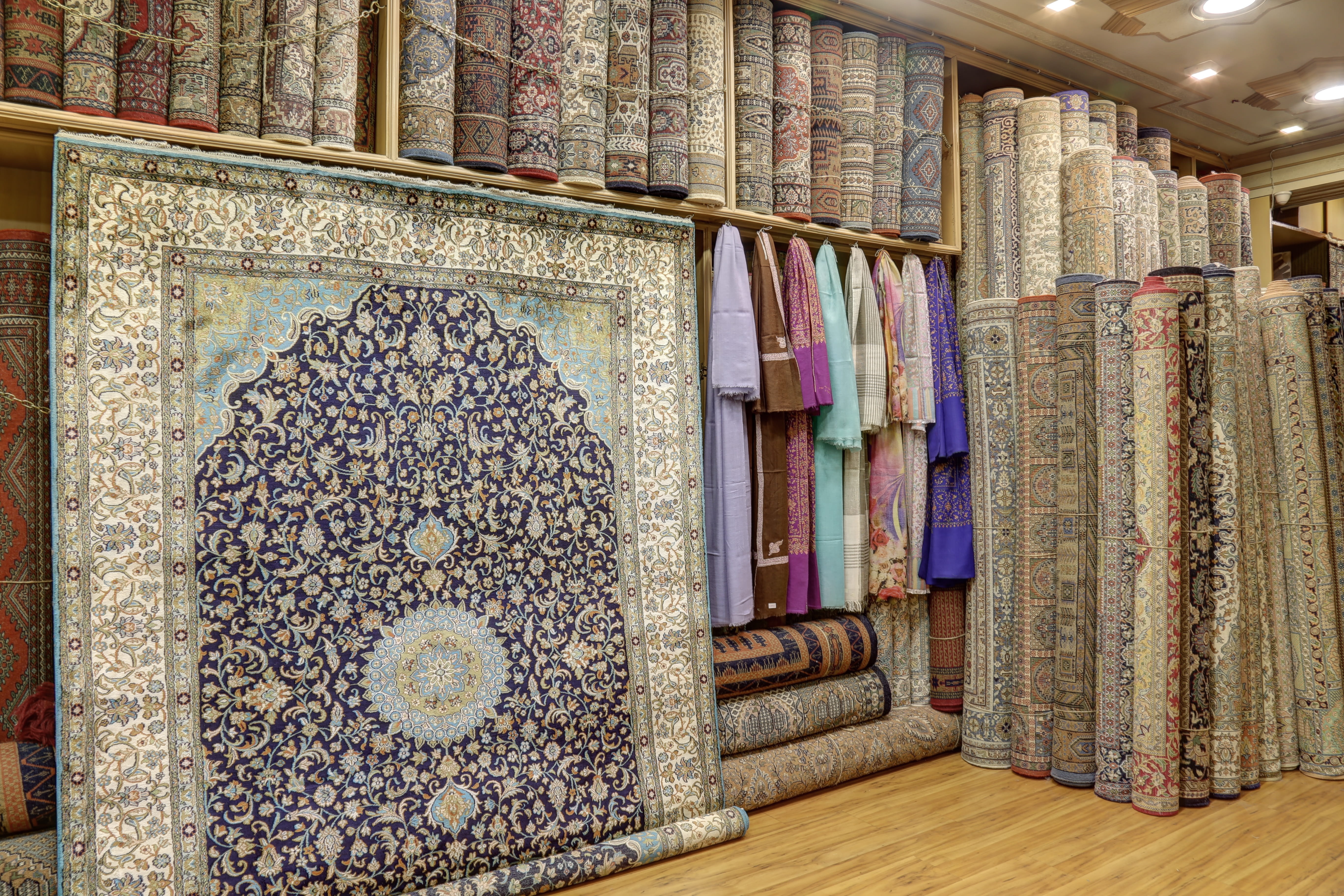 oriental carpets, design, kashmir carpets, carpets showroom, ornate, variation, wall - building feature, ceiling, building, clothing, no people, oriental rugs, HD Wallpaper