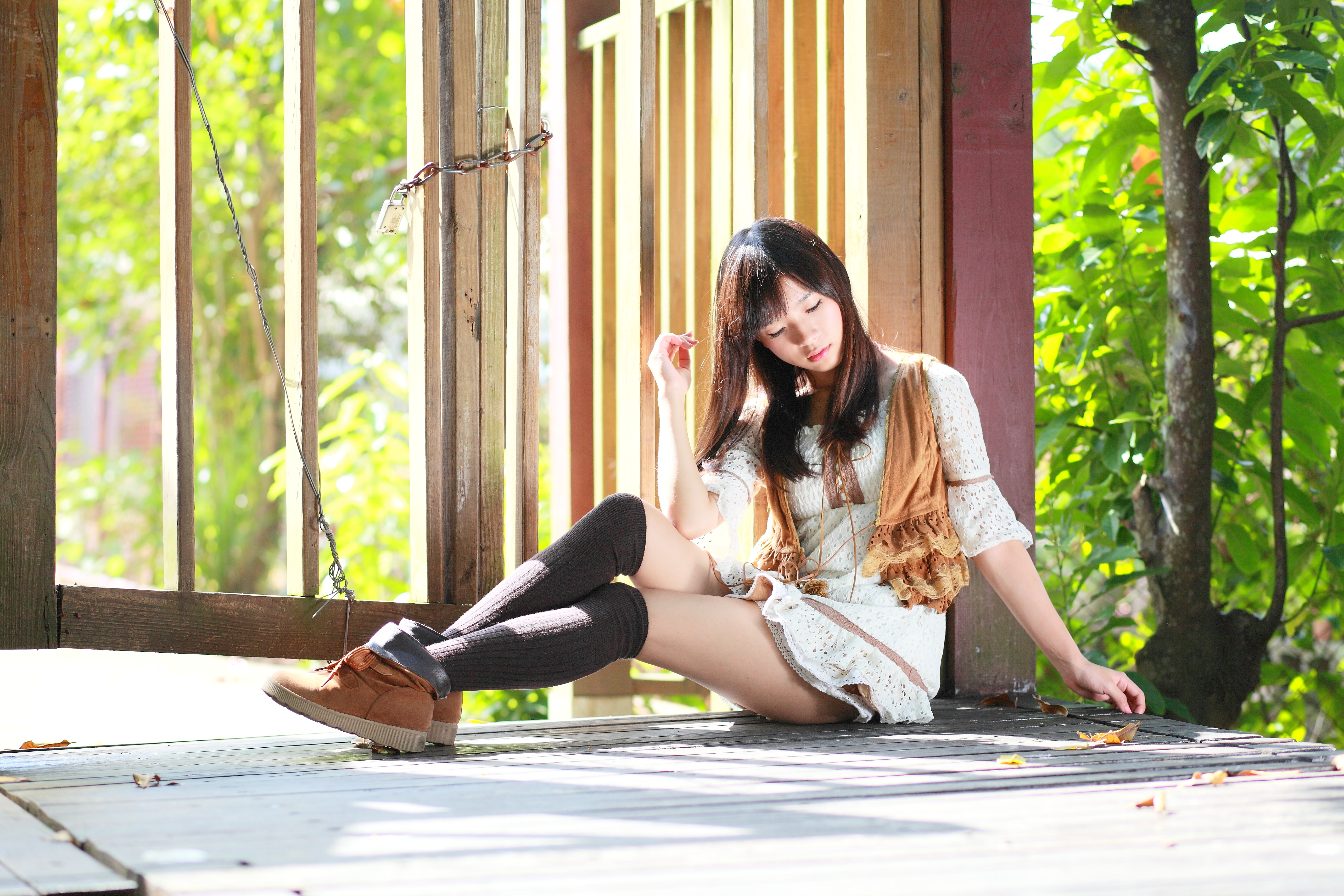 hairstyle, day, young adult, sitting on floor, one person, full length, Taiwan, beauty, portrait, Taiwanese, relaxation, young women, lifestyles, sitting, HD Wallpaper