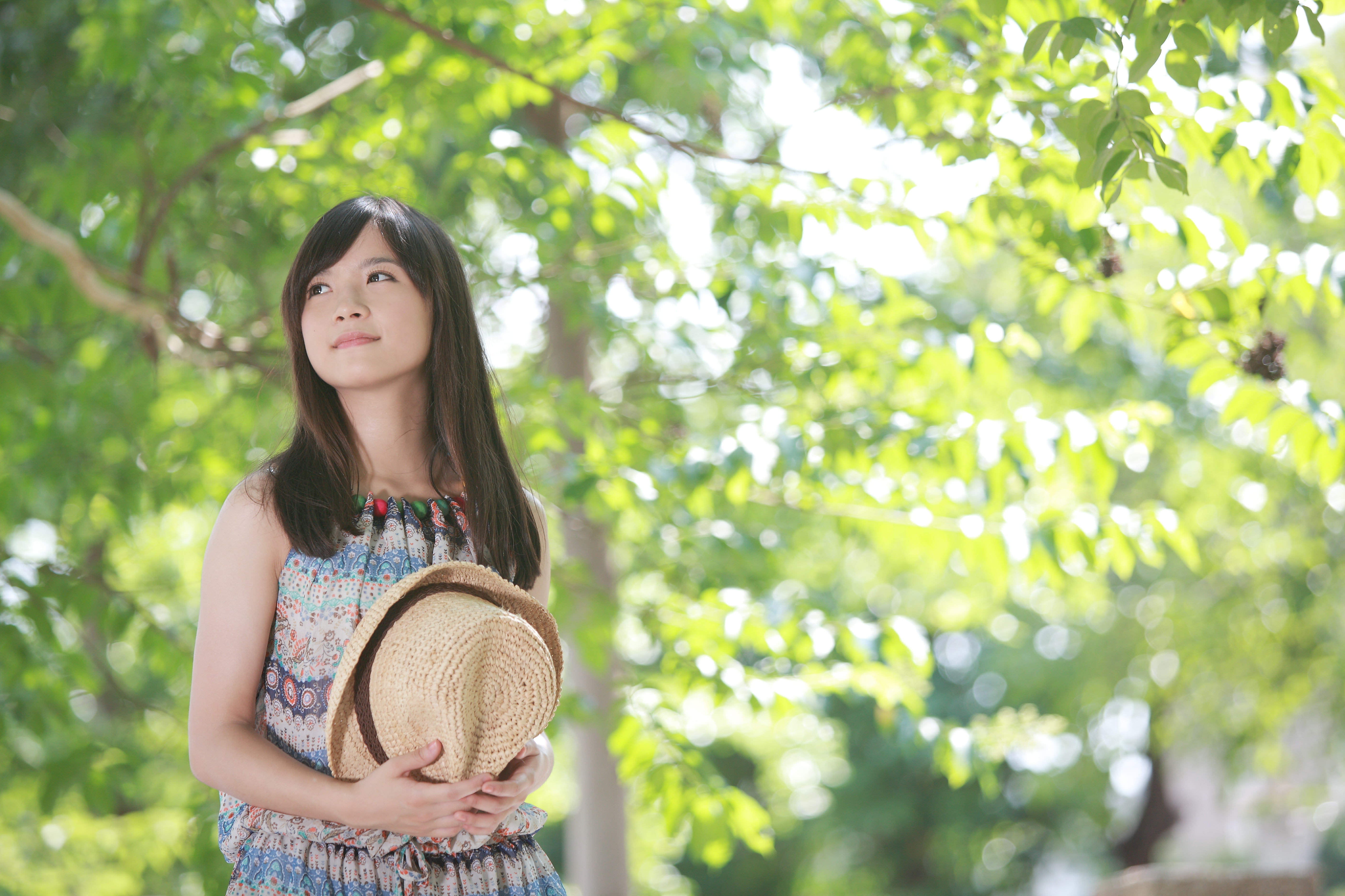 portrait, Taiwan, women, focus on foreground, nature, waist up, beauty, long hair, looking, young adult, adult, one person, young women, hair, contemplation, HD Wallpaper
