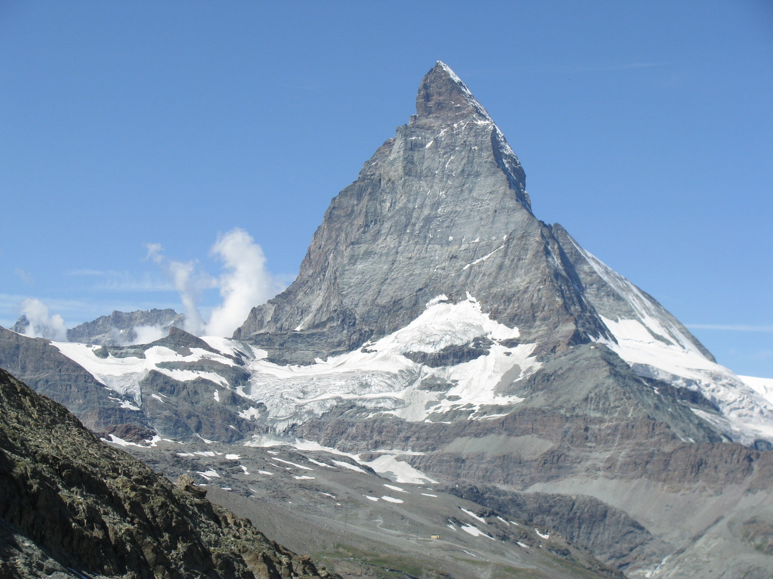 scenics, tranquil scene, 2K, scenics - nature, outdoors, winter, day, mountain Peak, formation, matterhorn, switzerland, no people, beauty in nature, environment, HD Wallpaper