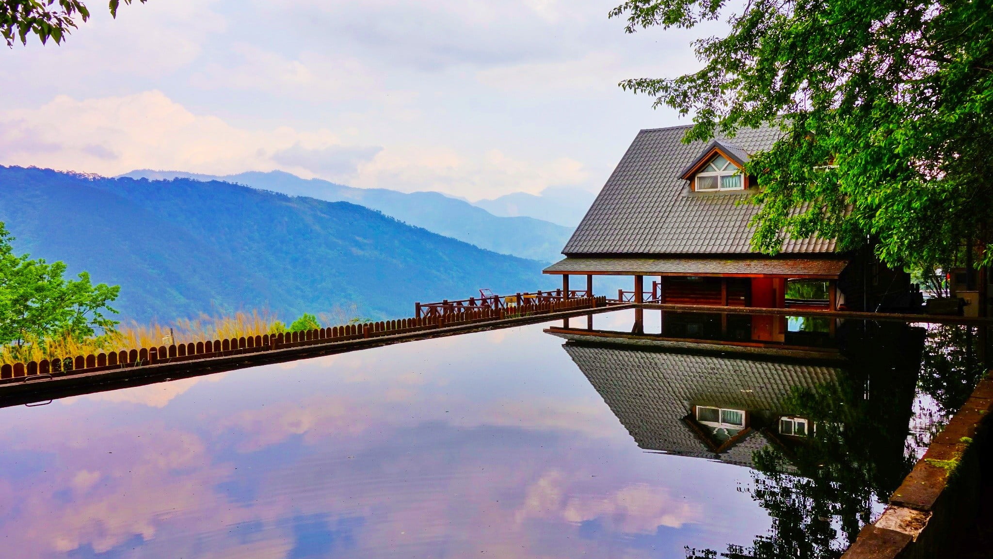 water, fence, reflection, mountains, tree, house, trees, mountain, 1080P, no people, brown, building exterior, outdoors, mountain range, day, cloud - sky, HD Wallpaper
