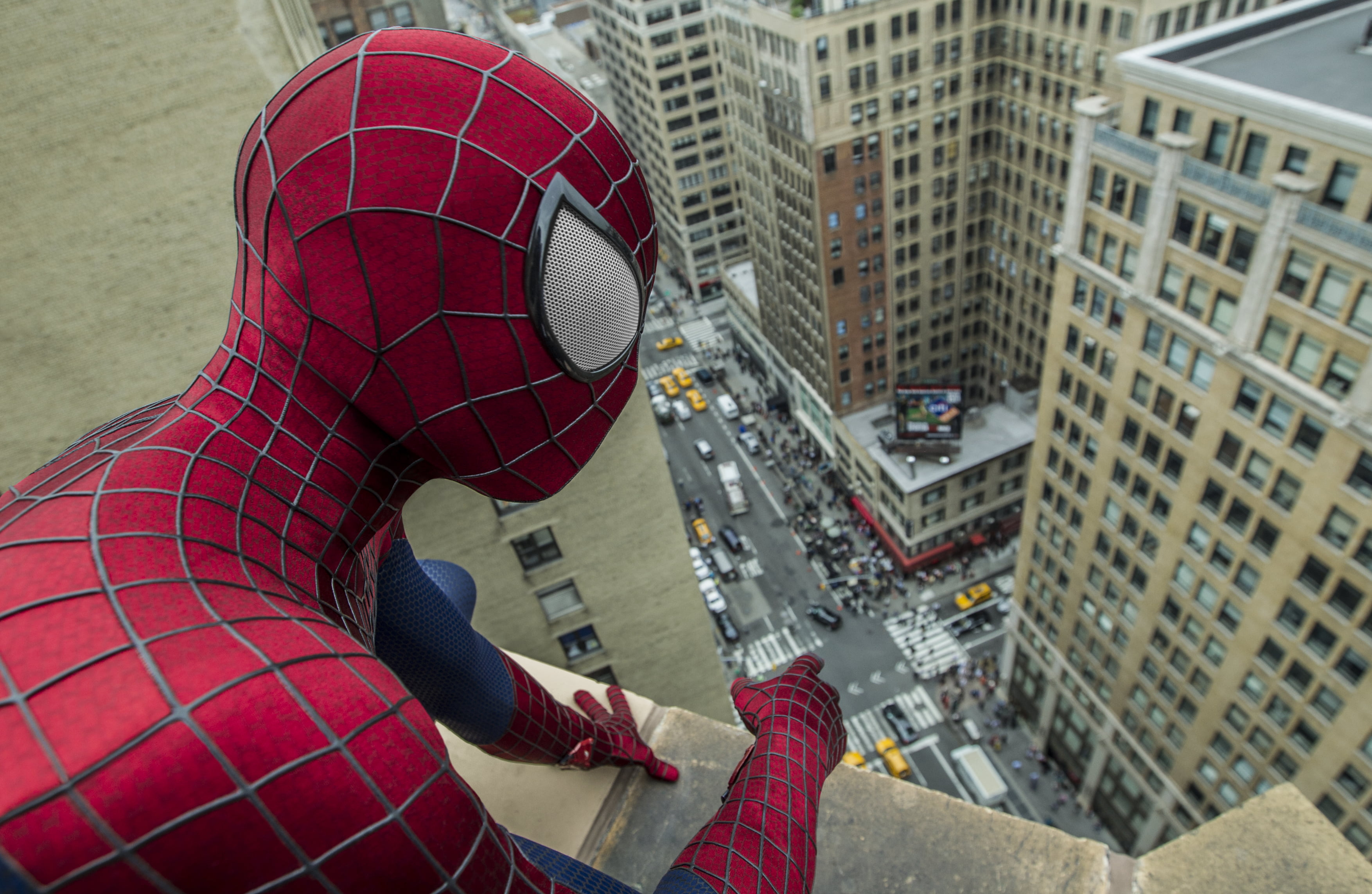 built structure, outdoors, leisure activity, spider, office building exterior, clothing, casual clothing, man, comic, real people, high angle view, urban Scene, HD Wallpaper