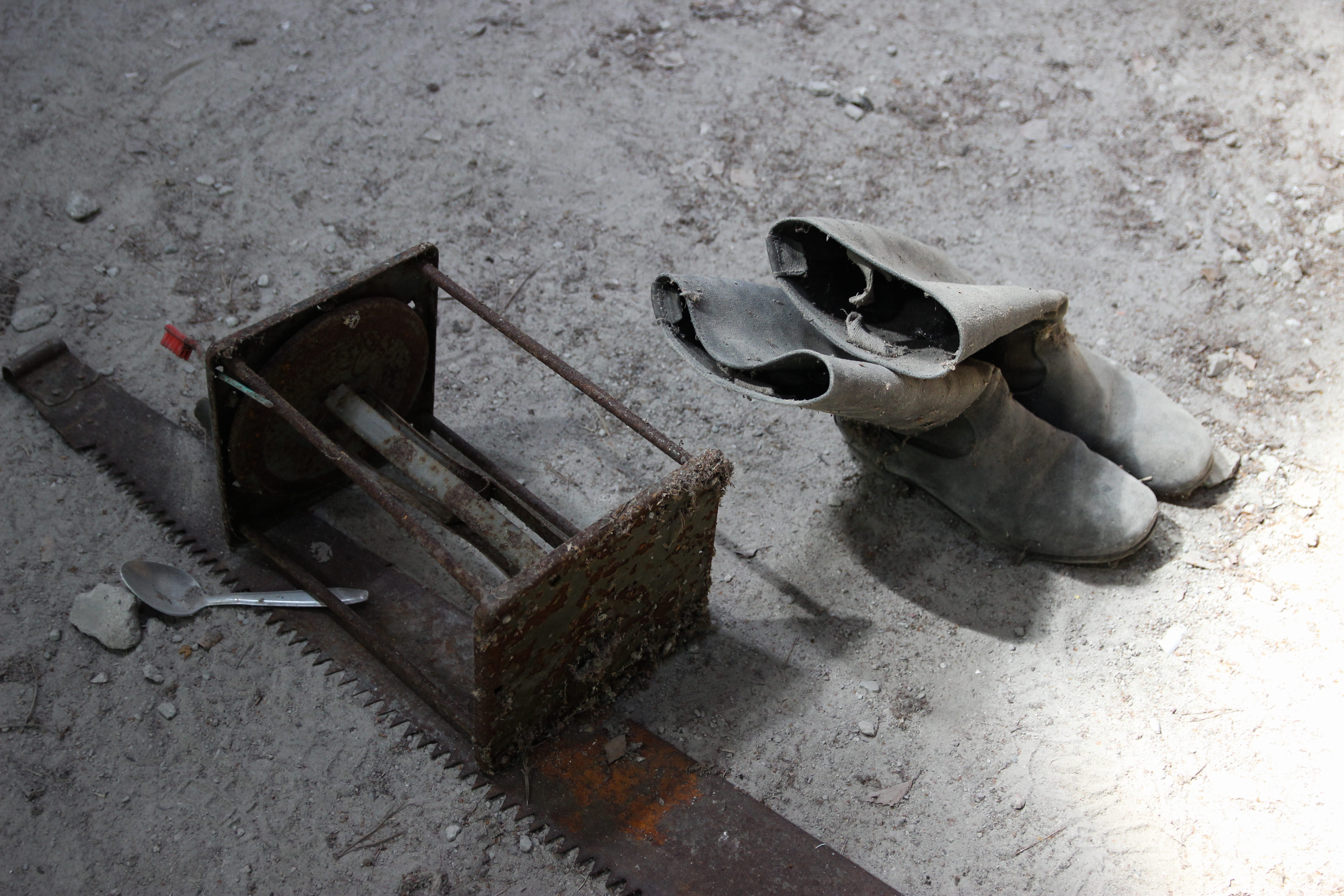 bad condition, transportation, metal, land, damaged, clogs, decline, concrete, run-down, handsaw, footwear, abandoned, soil, slate, deterioration, still life, HD Wallpaper