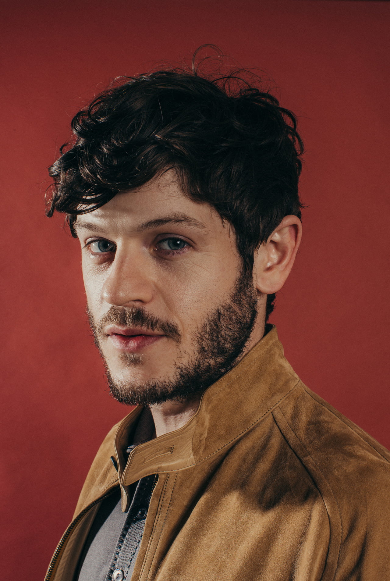 facial hair, studio shot, red, contemplation, hairstyle, hipster - person, looking at camera, handsome, 720P, serious, one person, human face, portrait, Phone HD Wallpaper