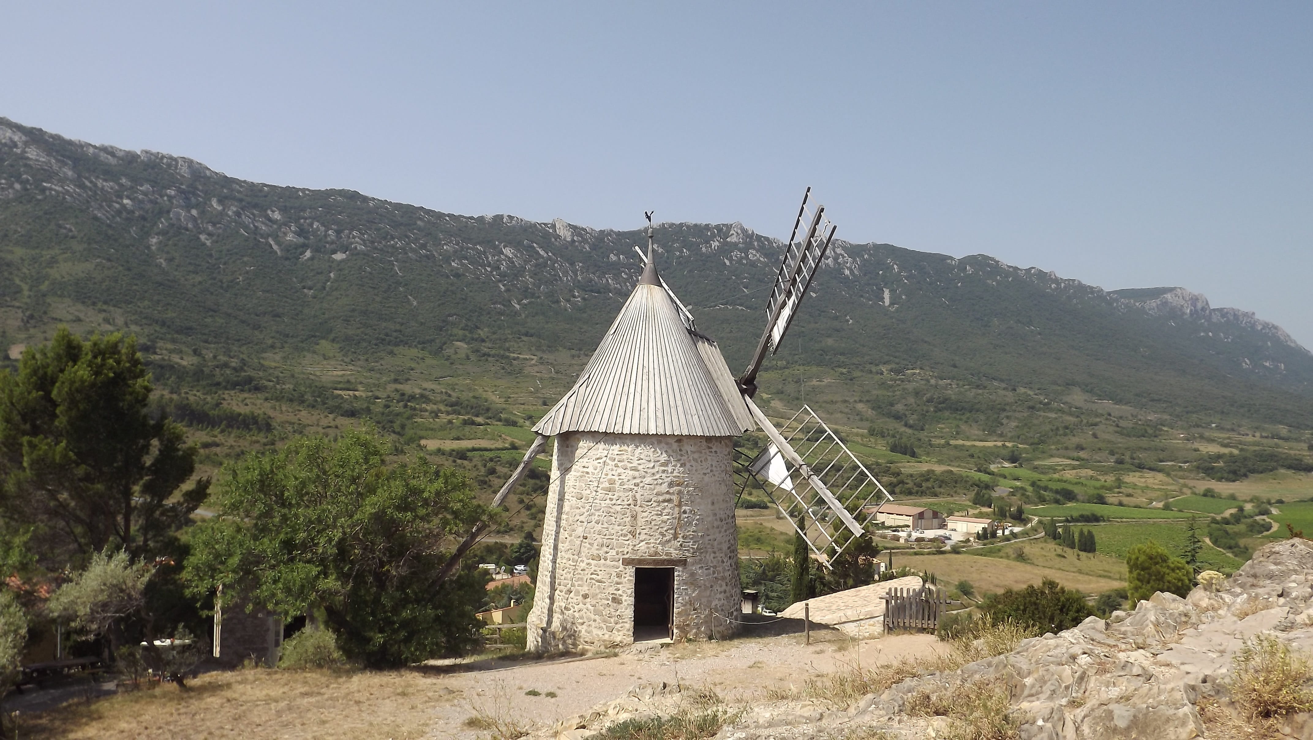 building exterior, belief, cathar country, sky, plant, environment, architecture, 4K, travel, Mill, travel destinations, outdoors, Cathar, land, day, no people, HD Wallpaper