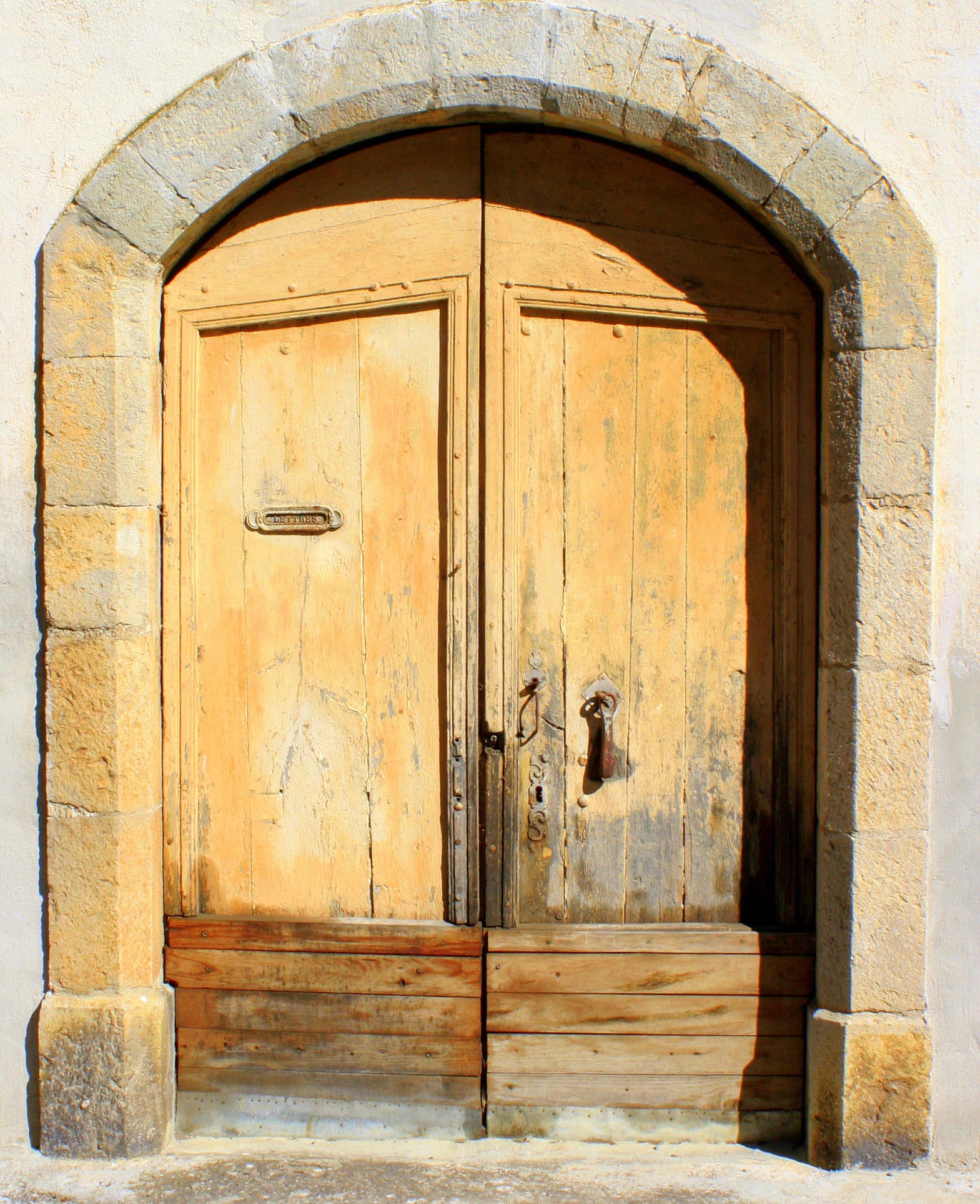 doorway, wood - material, property, residence, built structure, House, Entrance, closed, lock, fr, 1080P, Wood, architecture, front door, house, security, Phone HD Wallpaper