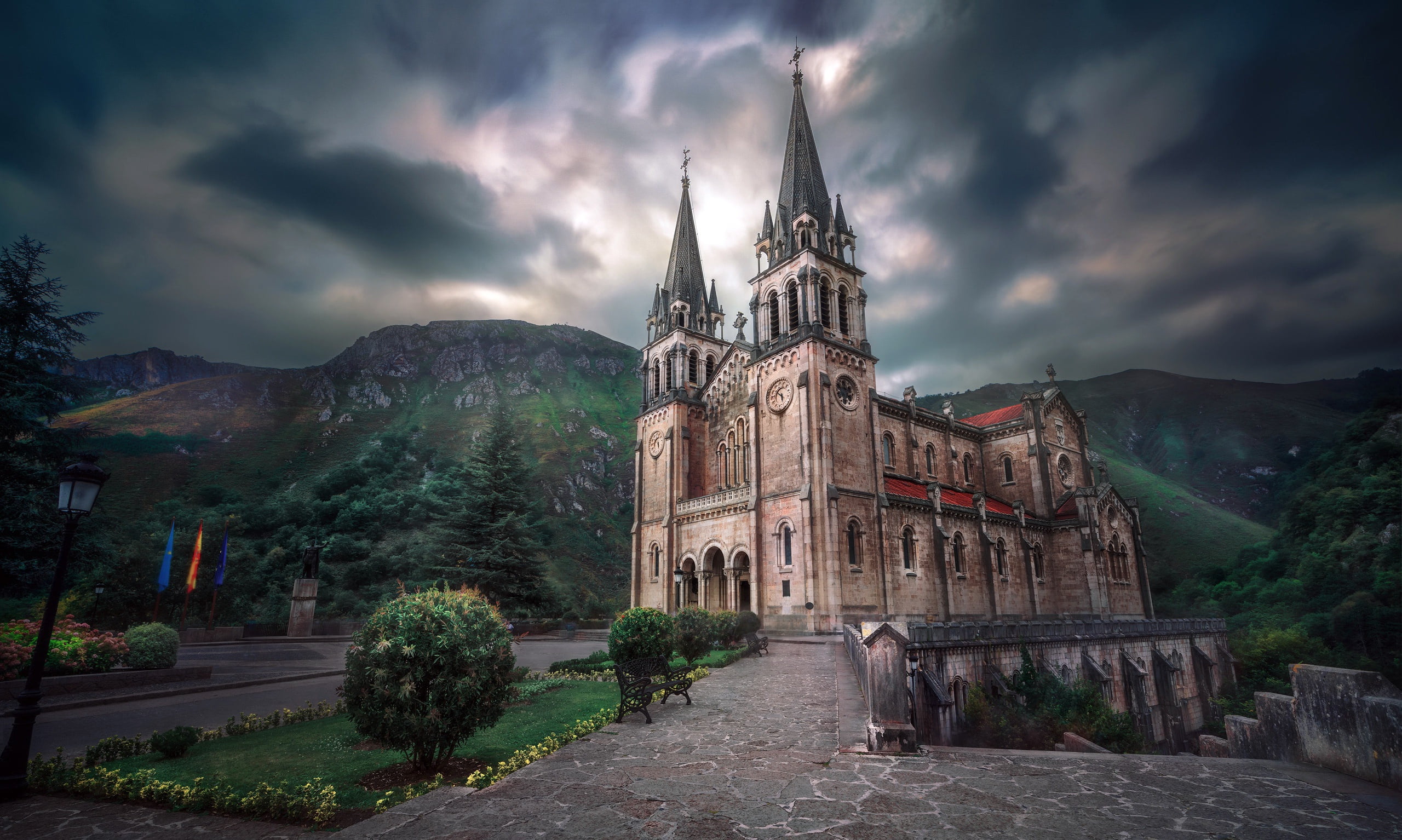 Spain, Basílica de Santa María la Real de Covadonga, sky, outdoors, 2K, building, HD Wallpaper