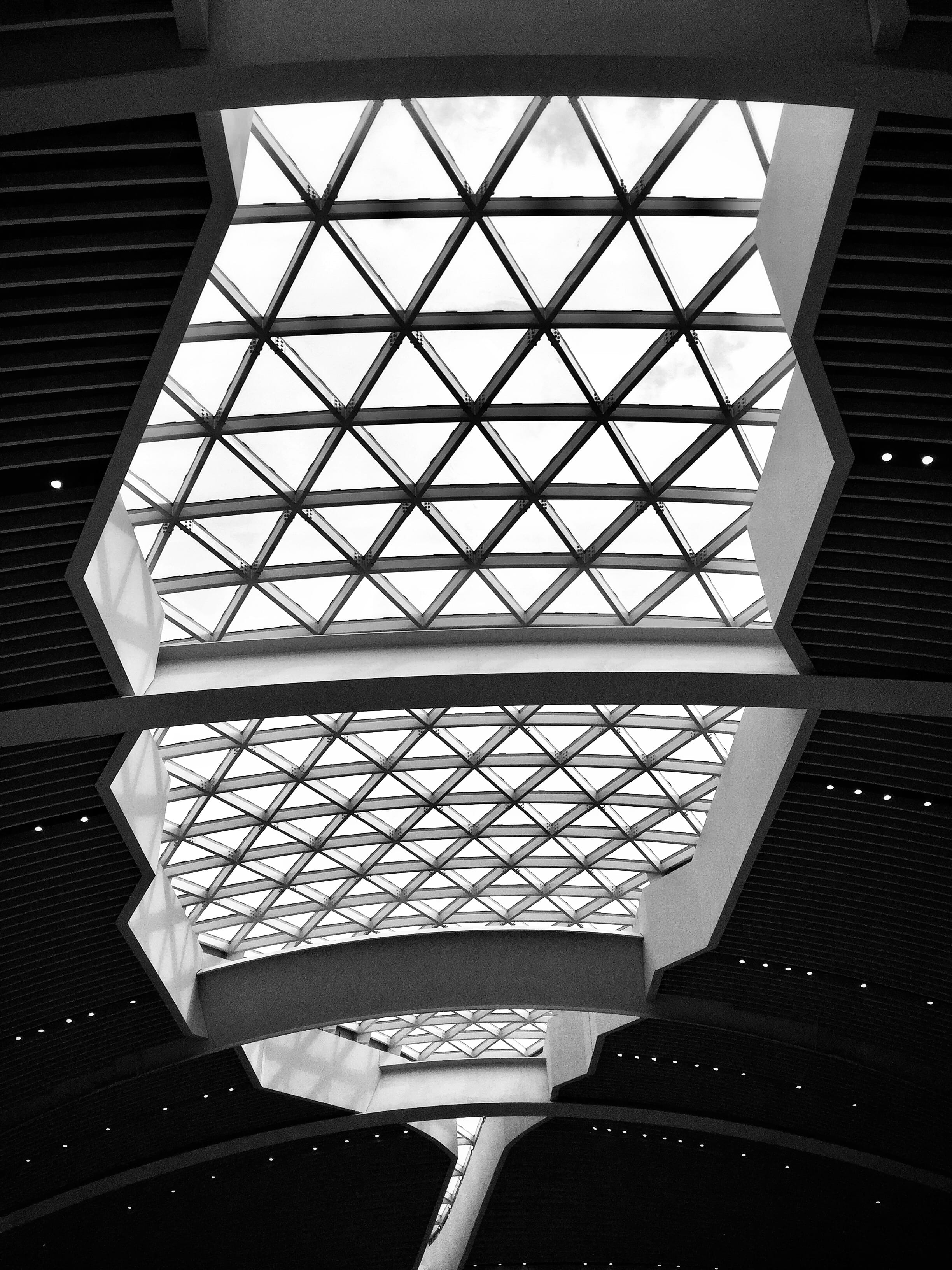 corridor, skylight, fiumicino, built structure, shape, one person, real people, bandw, roof, design, abstract, architecture, pattern, building, textures, Phone HD Wallpaper