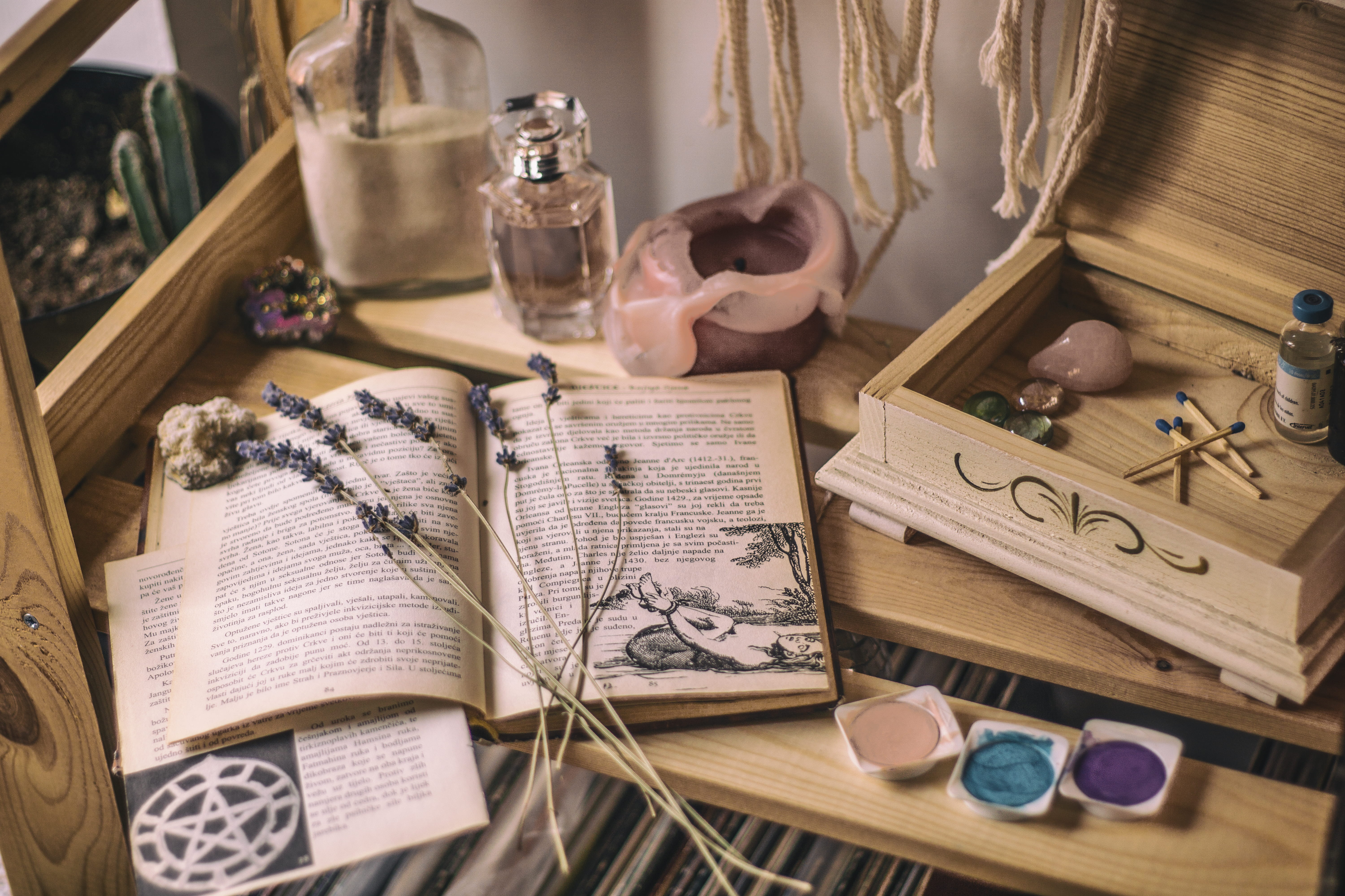 vintage, flowers, creativity, wood, healing crystals, box, representation, table, opened, bottle, pen, design, no people, container, matchsticks, wood - material, HD Wallpaper