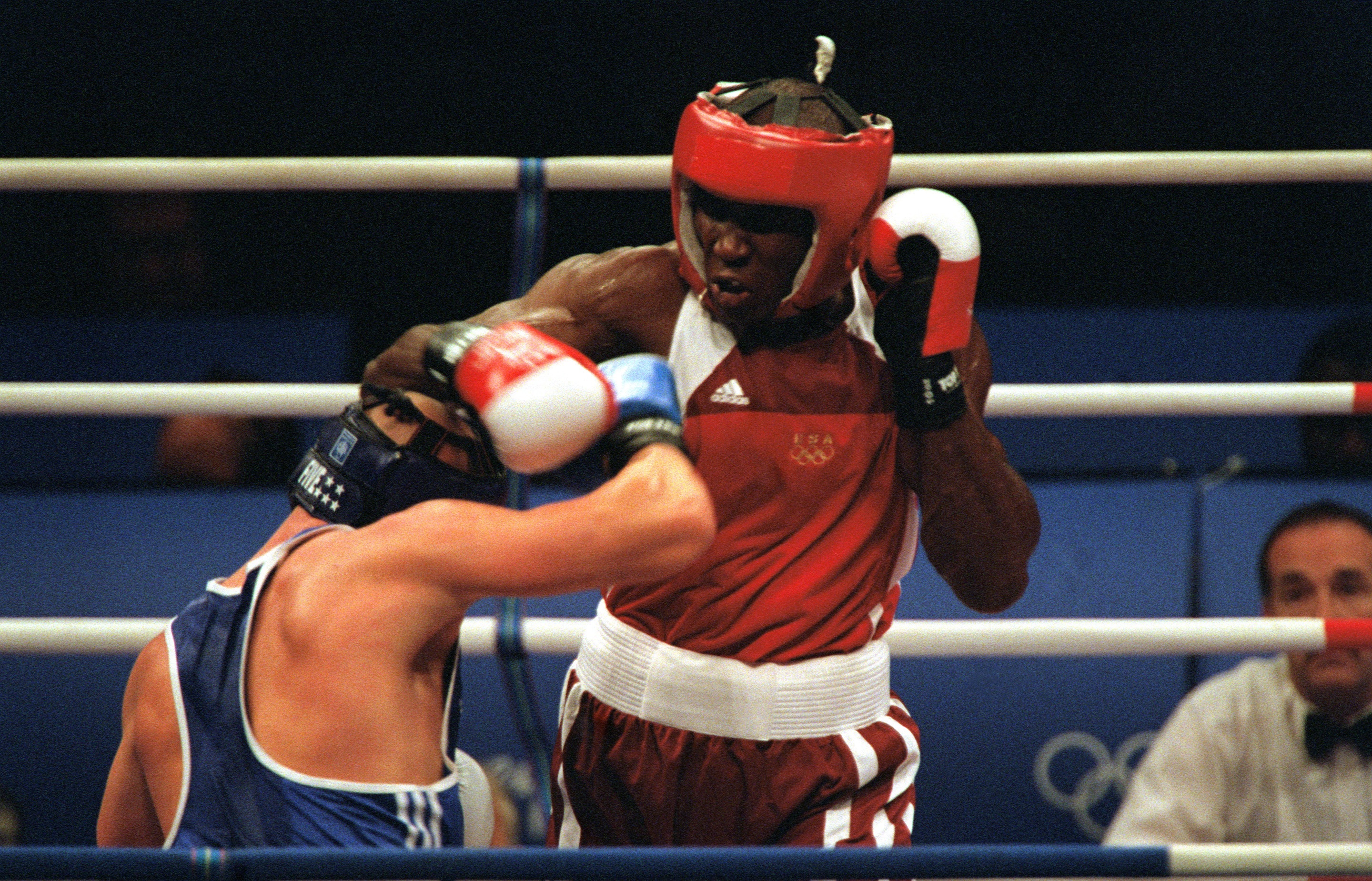 people, 2K, punching, boxing, men, headgear, leisure activity, focus on foreground, lifestyles, determination, sportsman, adult, clothing, healthy lifestyle, HD Wallpaper