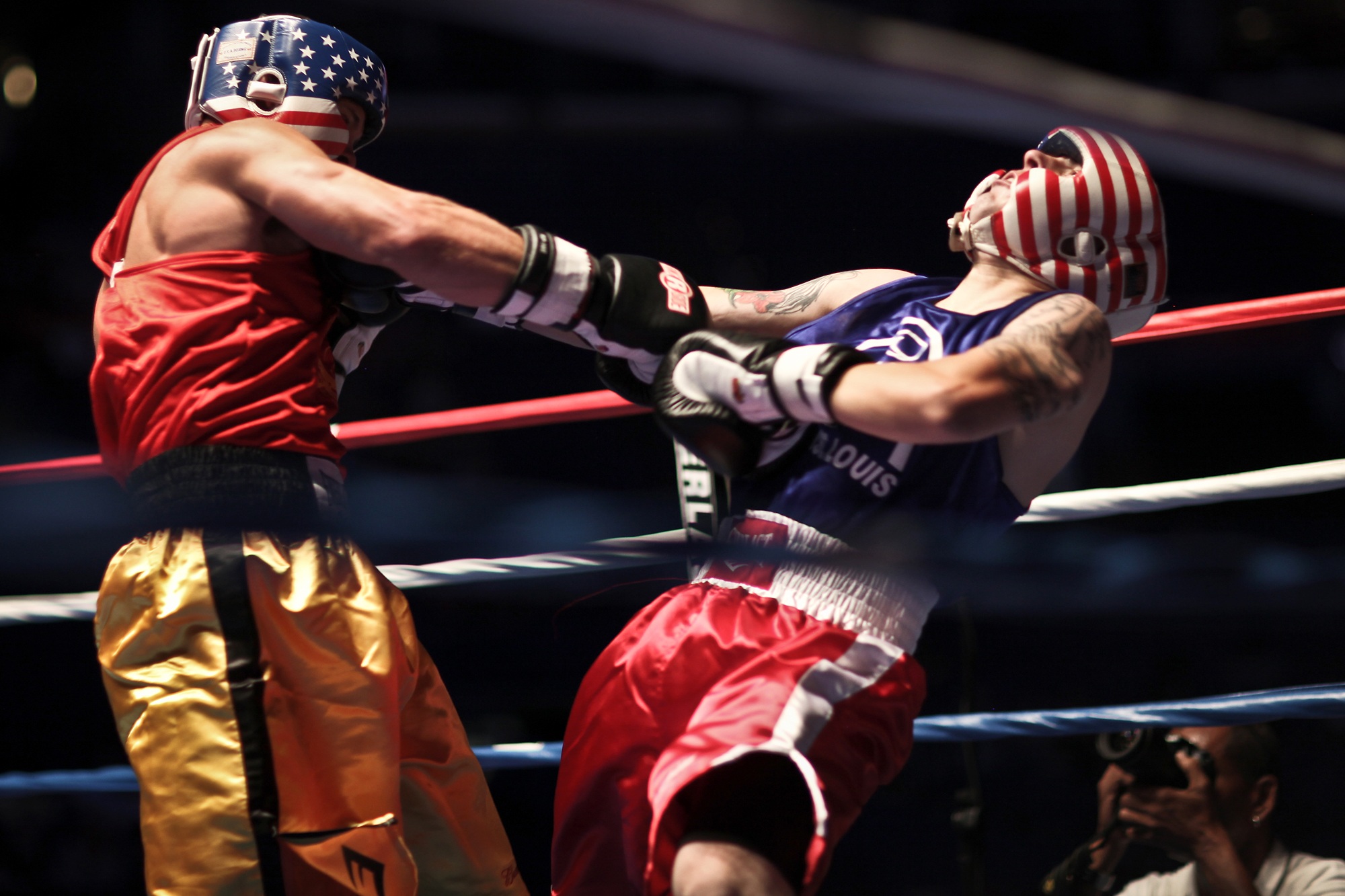 men, boxers, competition, motion, focus on foreground, lifestyles, headgear, fitness, ring, males, fighters, competitive sport, glove, building, human limb, HD Wallpaper