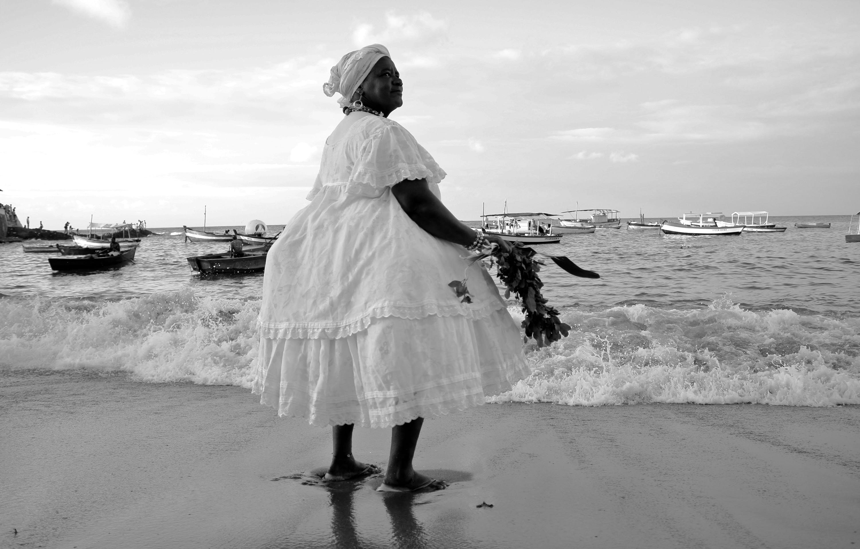 woman, female, grayscale, lifestyles, scenics - nature, water, transportation, robe, sea, photo, clothing, standing, vehicle, land, adult, nature, horizon over water, HD Wallpaper