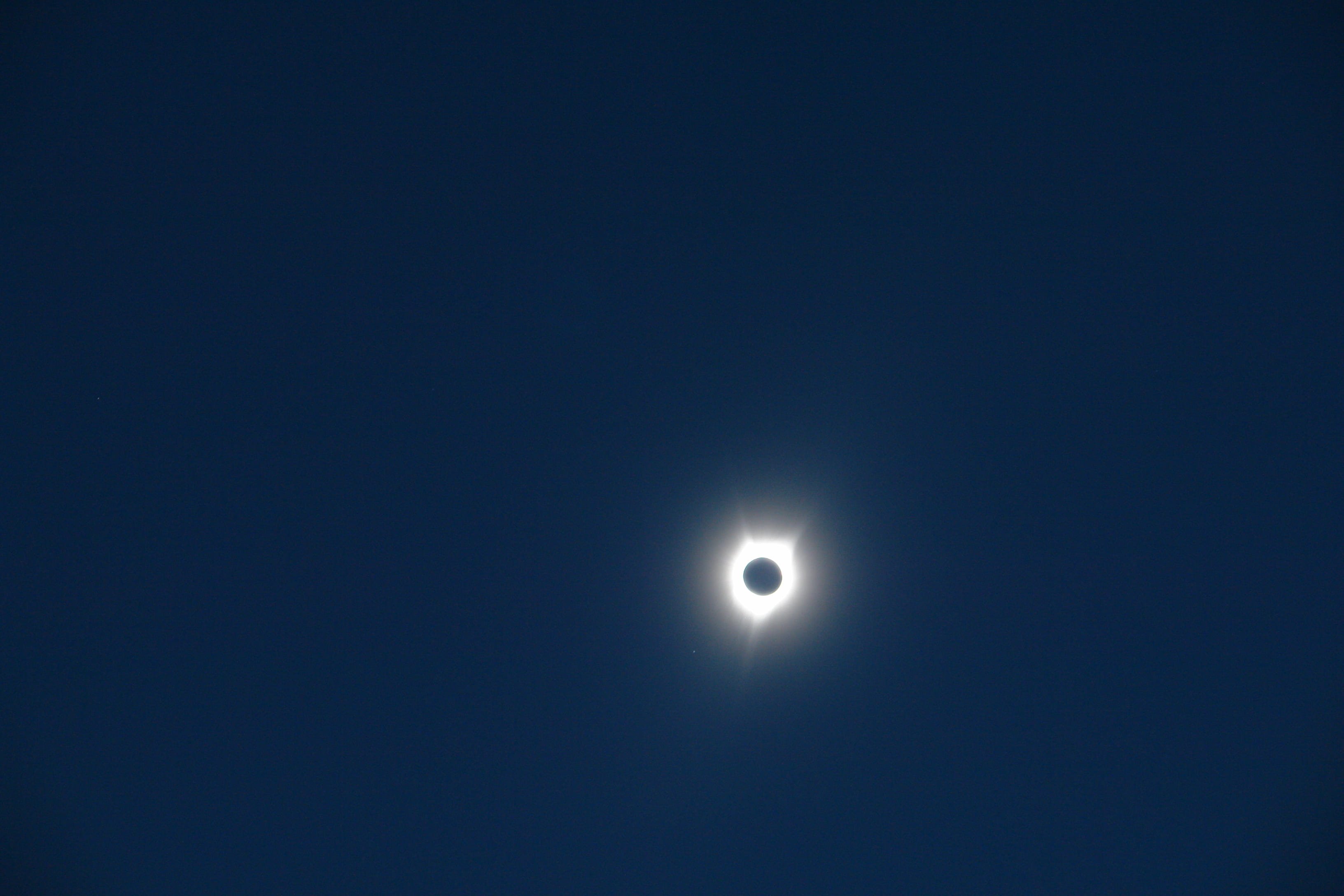 full moon, sun, solar, tranquil scene, solar eclipse, bright, tranquility, 2K, blue, moonlight, night, space, dark, sky, illuminated, 2017, copy space, HD Wallpaper