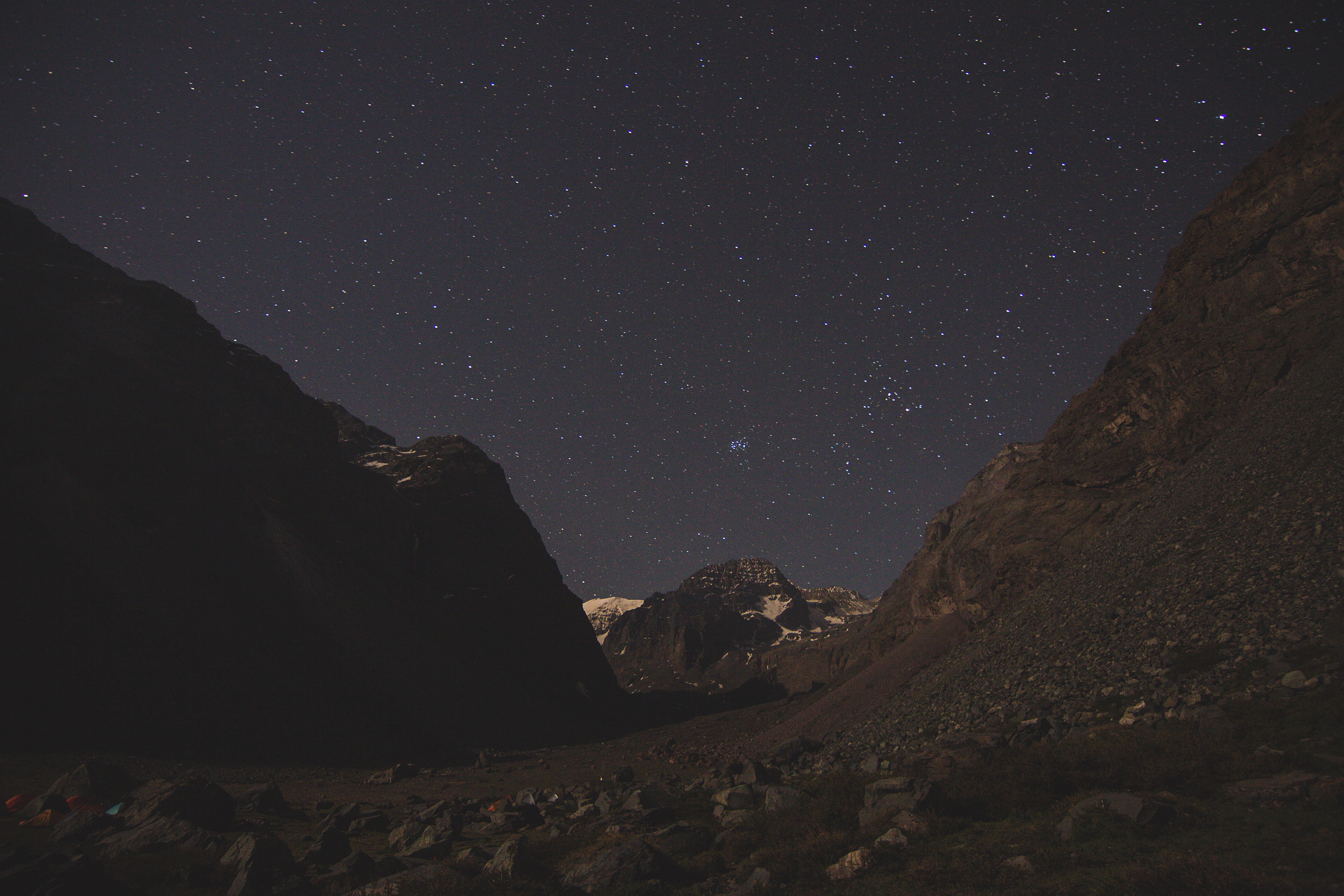 rock, camping, milky way, hiking, mountains, sky, scenery, non-urban scene, rock - object, dark, noche, mountain range, 5K, scenics - nature, space, night sky, HD Wallpaper