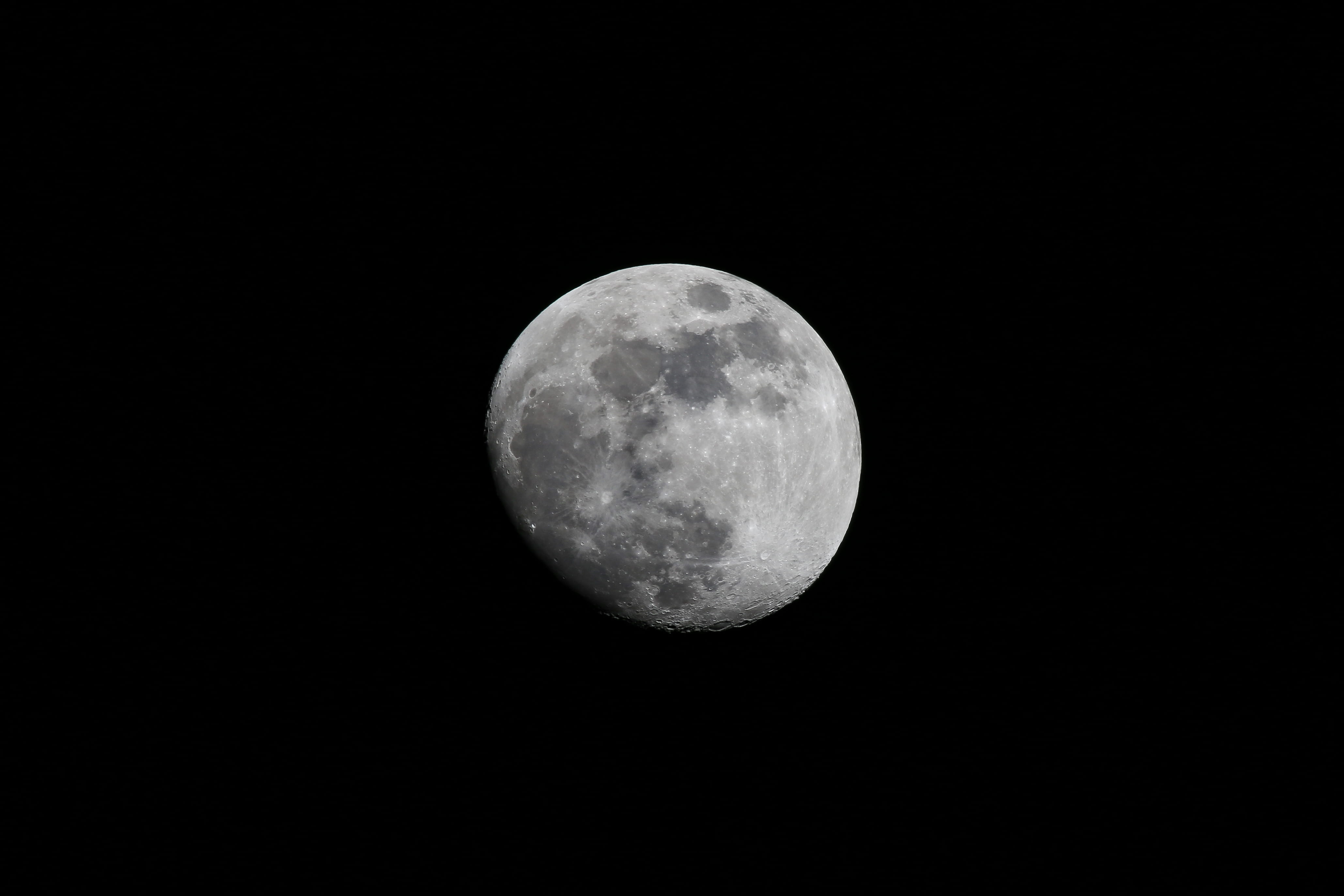 grayscale, sky, photo, backgrounds, 4K, planetary Moon, astrology, nature, crescent, moon, space, star - Space, science, moon Surface, astronomy Telescope, HD Wallpaper