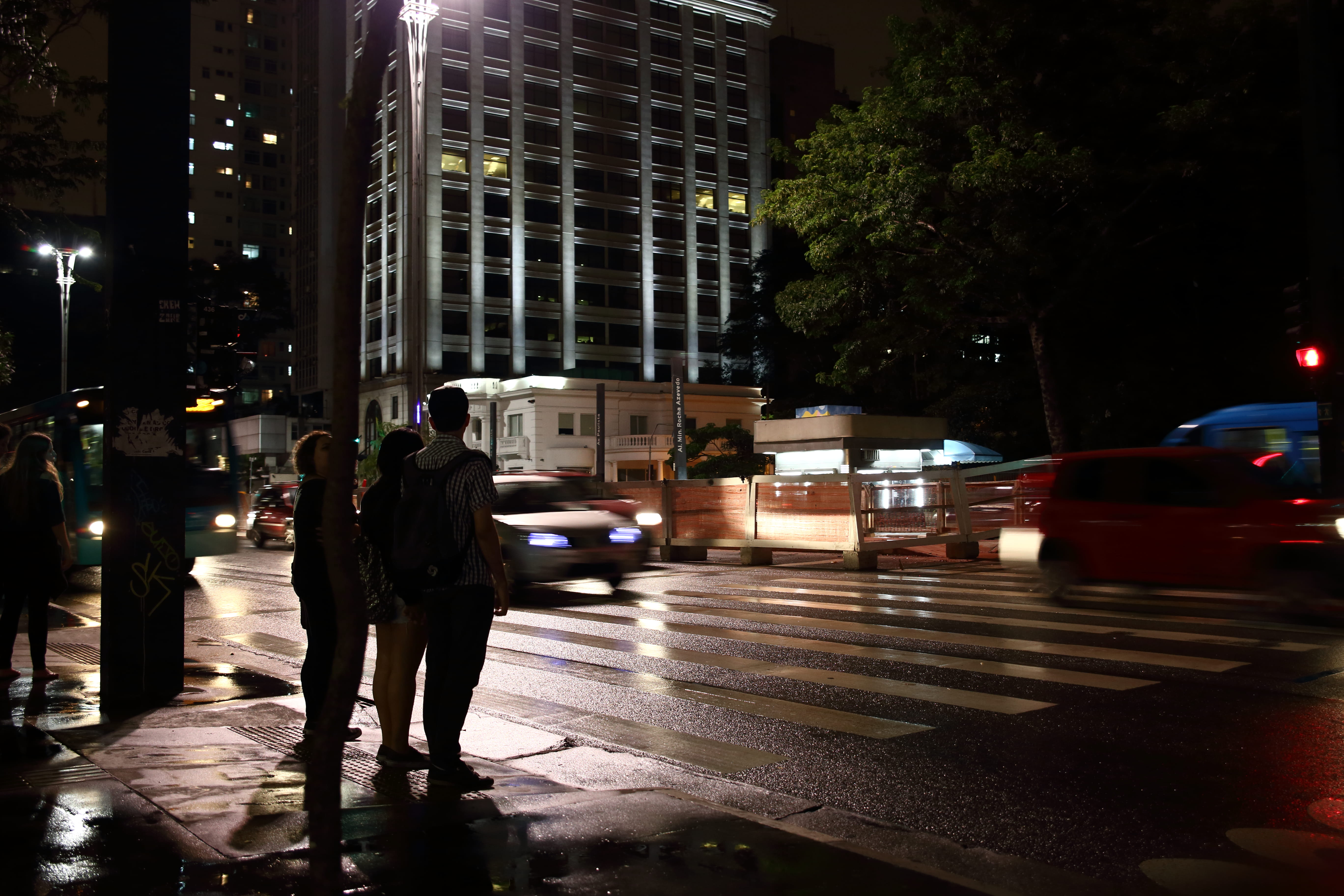 full length, motor vehicle, built structure, são paulo, street, city, city street, real people, building exterior, night, one person, 5K, rainy season, HD Wallpaper