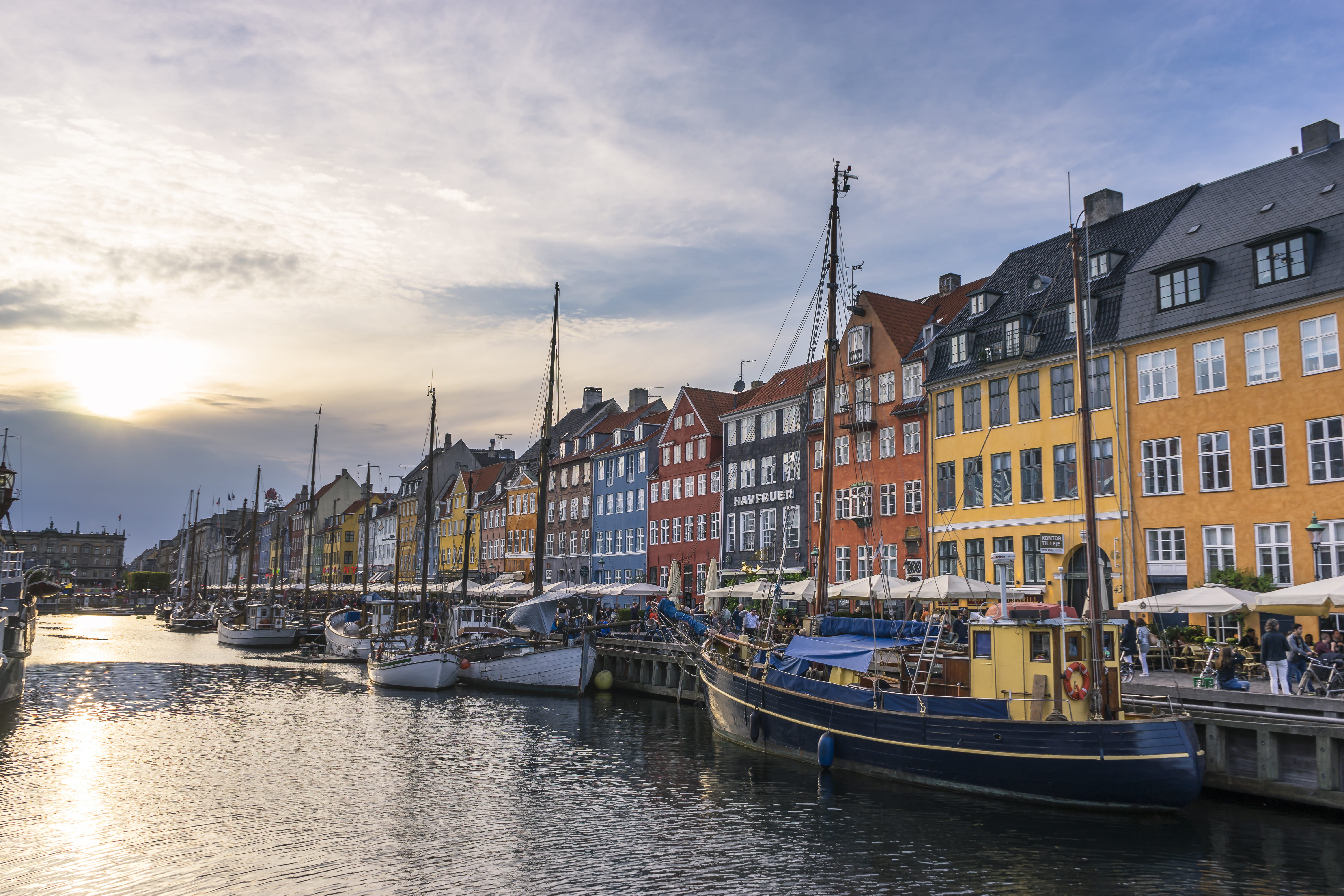 passenger craft, sky, residential district, europe, 5K, no people, built structure, waterfront, denmark, moored, mode of transportation, aroundtheglobe, HD Wallpaper