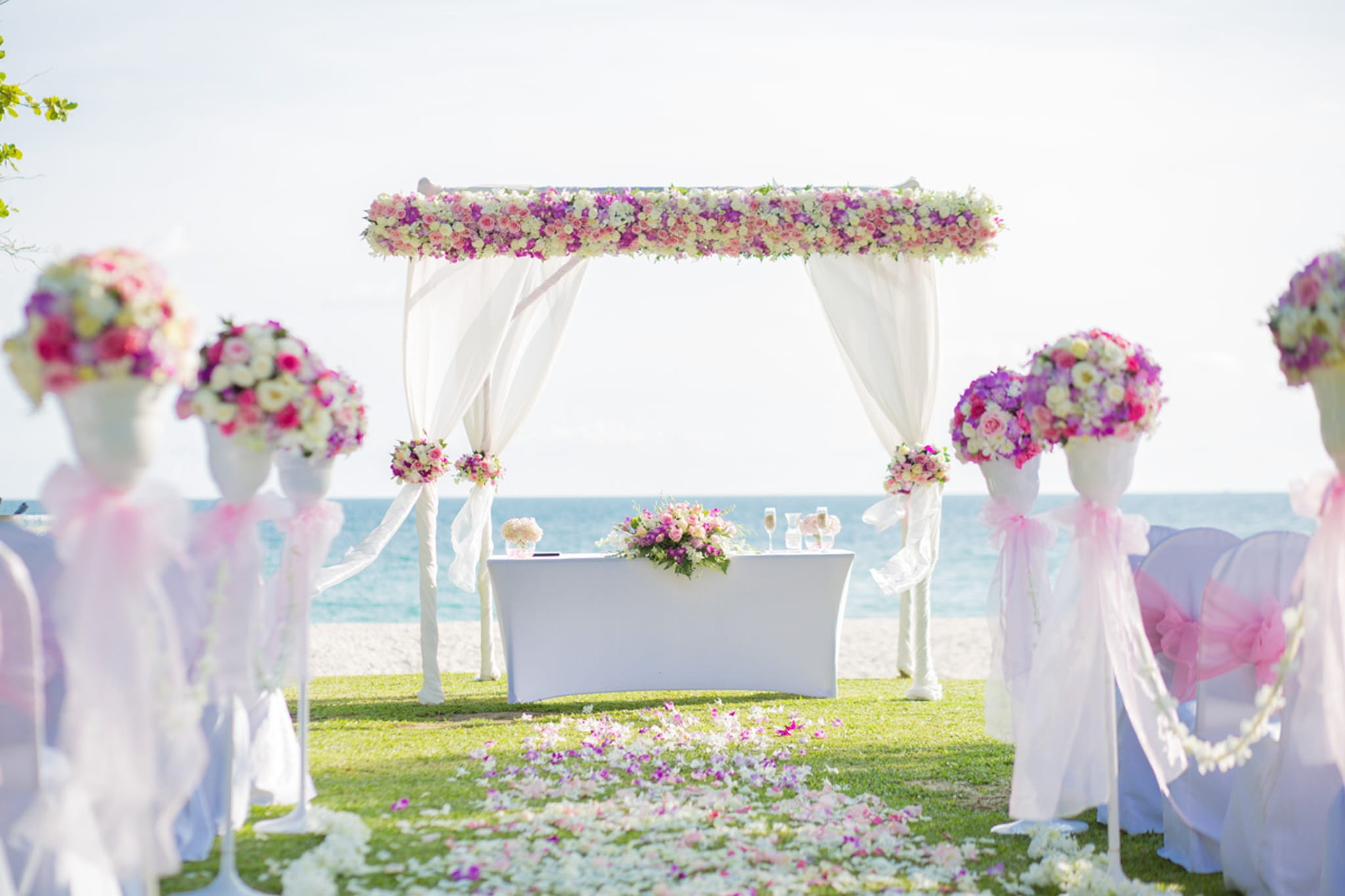 Beach, wedding reception, decoration, white, 1080P, plant, pink color, Archway, pink, yellow, nature, floral, event, grass, bouquet, freshness, wedding ceremony, HD Wallpaper
