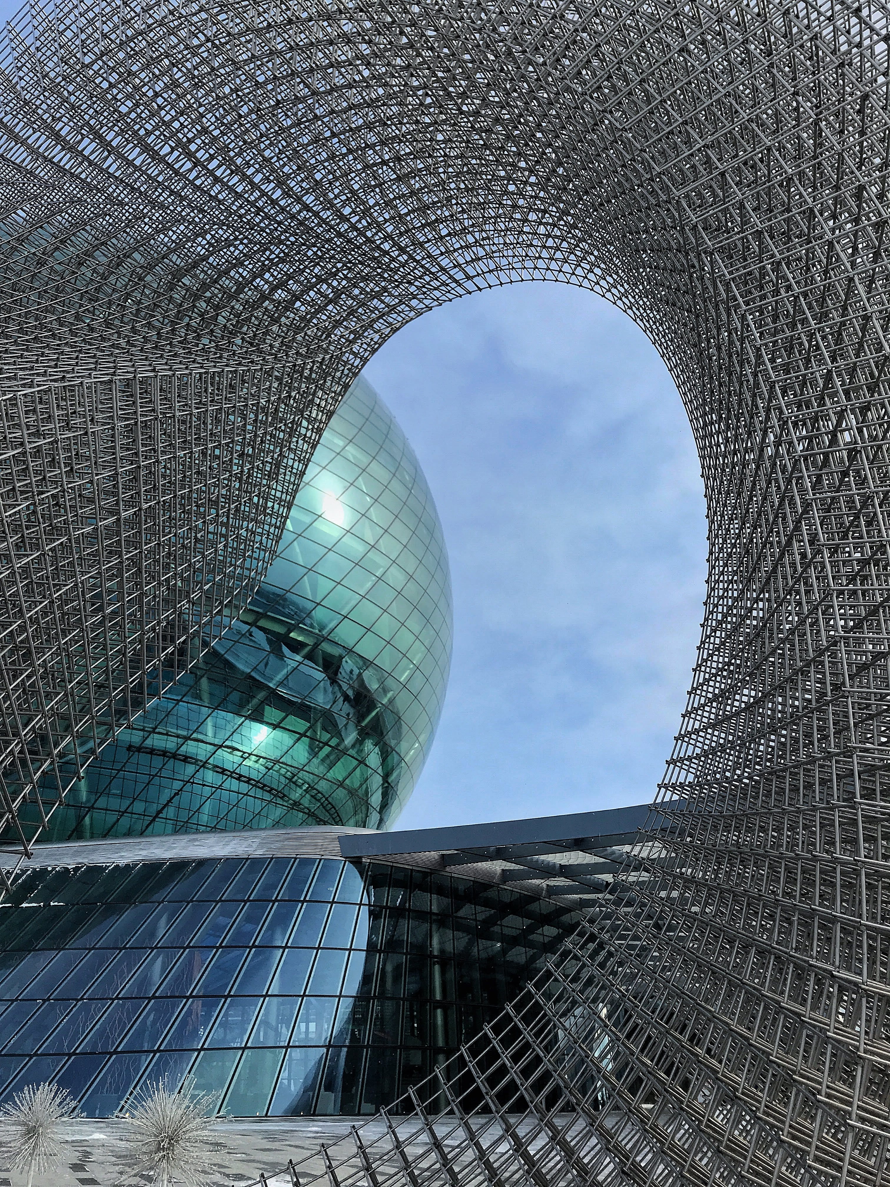 built structure, crystal, urban, building, town, office building exterior, cloud - sky, nature, modern, aluminium, office building, pattern, no people, Phone HD Wallpaper