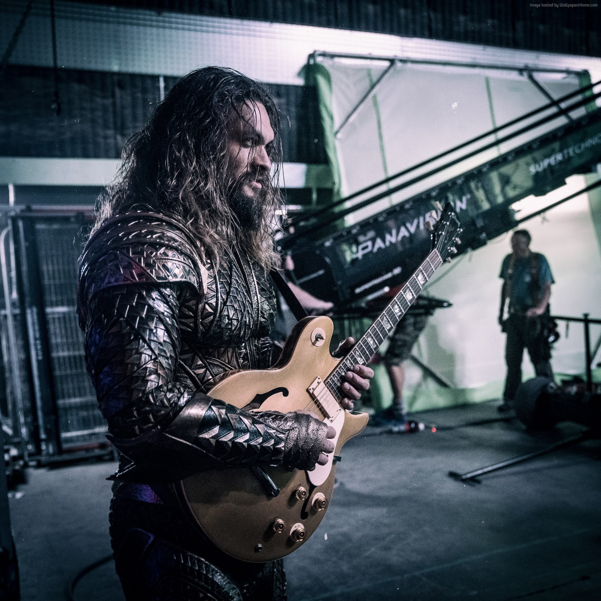 Justice League, 1080P, Jason Momoa, guitar, Aquaman, Phone HD Wallpaper