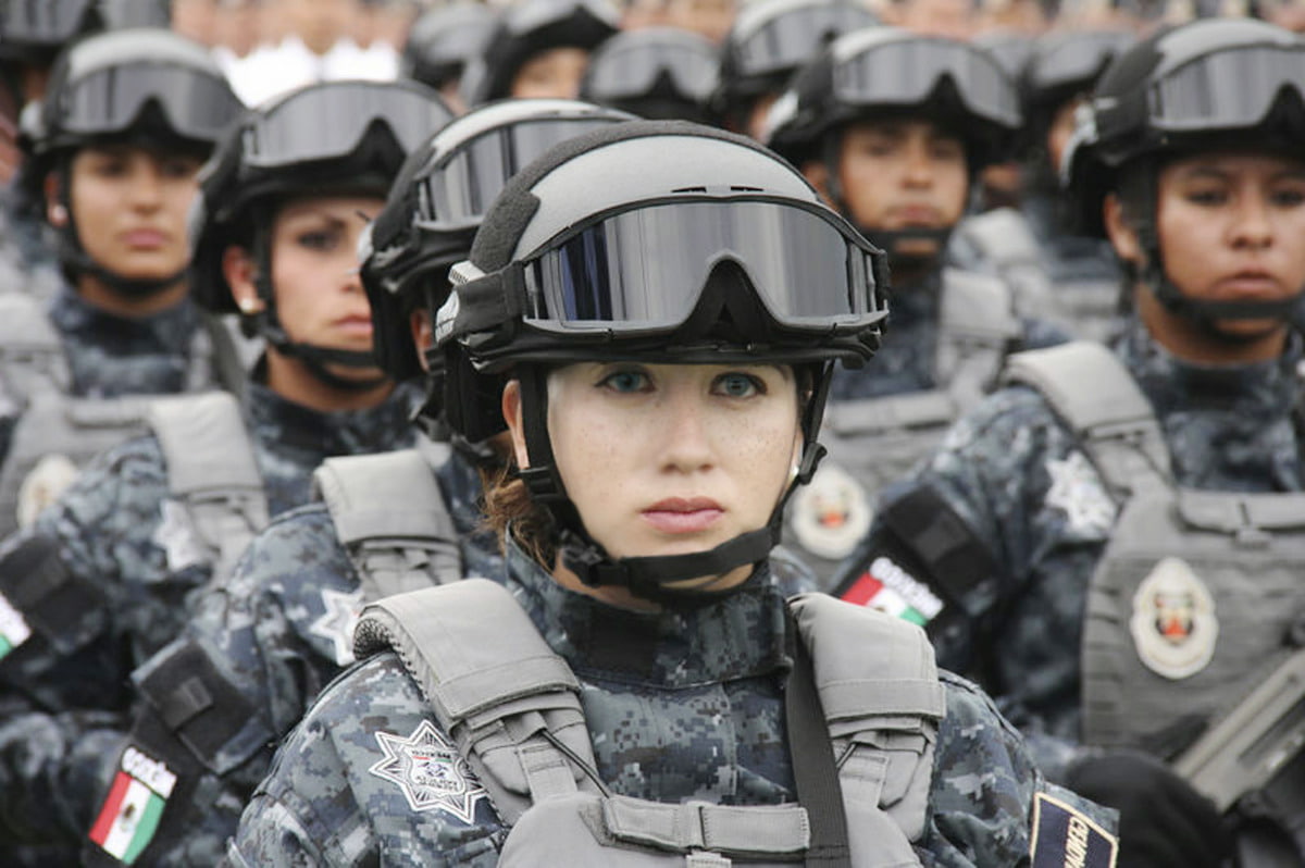 men, group of people, security, people, young adult, uniform, police female police mexican police female soldier mexico gendarmery, 480P, helmet, focus on foreground, HD Wallpaper