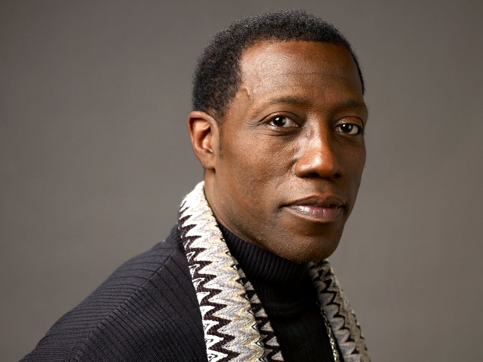 portrait, celebrity, studio Shot, males, facial Expression, wesley, cheerful, gray, wesley snipes, suit, casual Clothing, color Image, close-up, lifestyles, HD Wallpaper