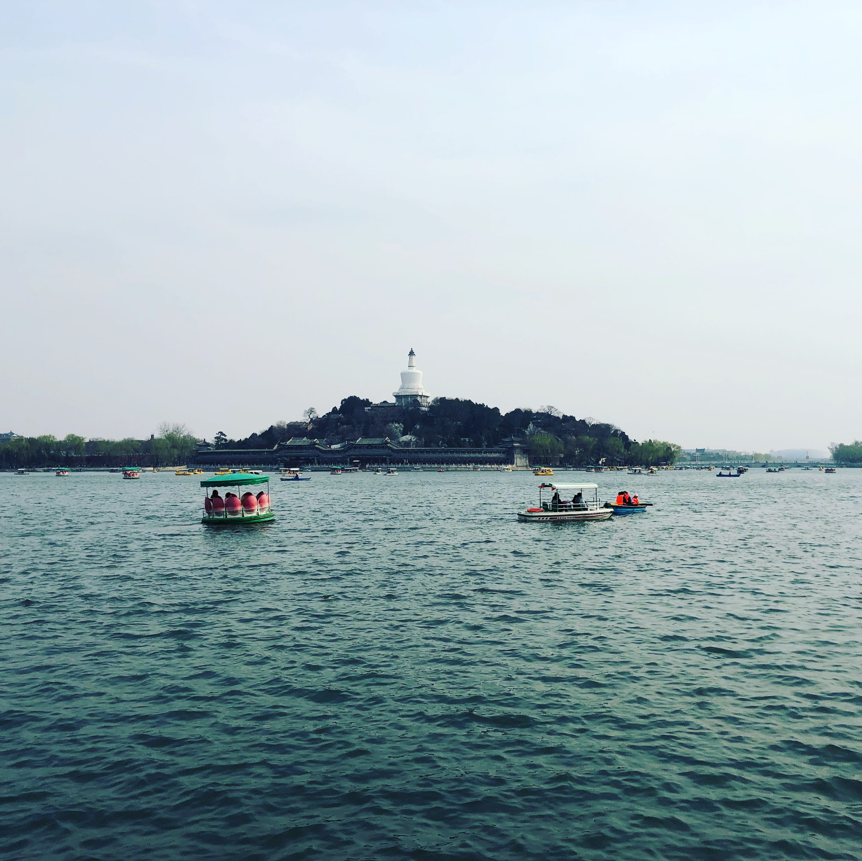 copy space, banana boat, coast, building exterior, day, nautical vessel, sky, clear sky, water, tranquil scene, transportation, passenger craft, barge, HD Wallpaper