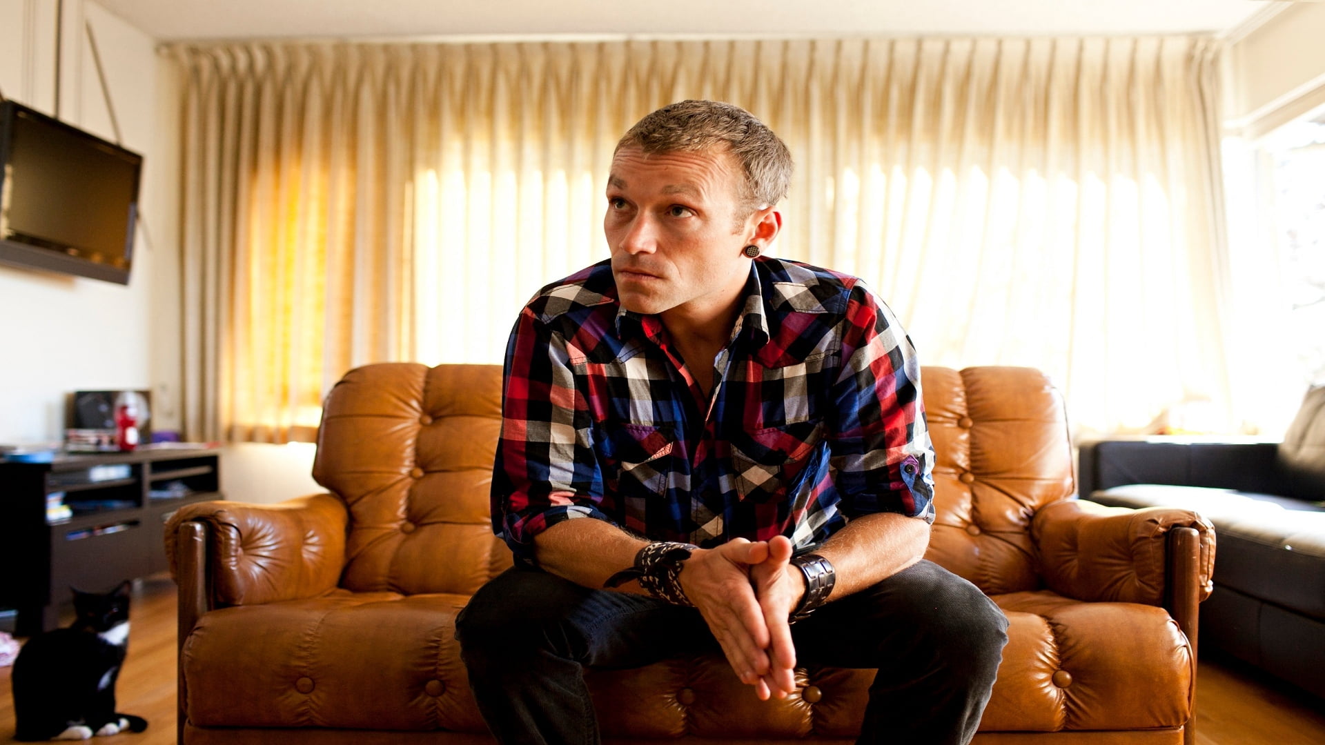 adult, men, living room, furniture, domestic life, lifestyles, front view, contemplation, relaxation, look, shirt, room, 1080P, mature adult, blue, s, HD Wallpaper