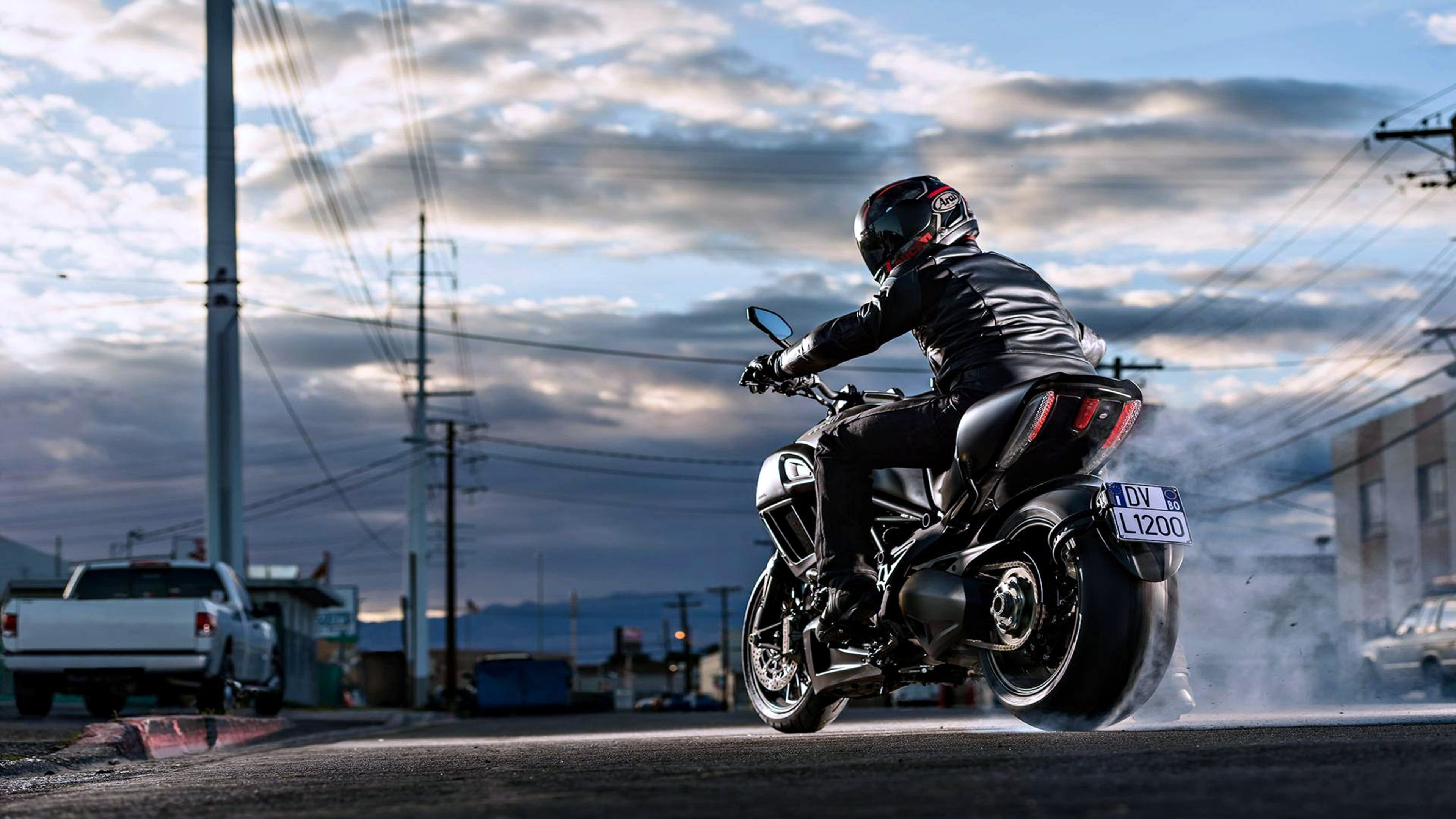 4K, road, Bike, Race, Ducati, motorcyclist, motorcycle, cloud, diavel, man, HD Wallpaper