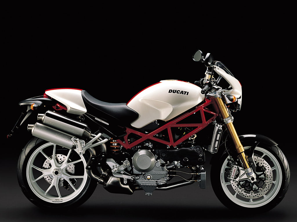 480P, speed, retro styled, reflection, srs, studio shot, cut out, tire, transportation, Ducati, engine, wheel, no people, black background, black color, HD Wallpaper