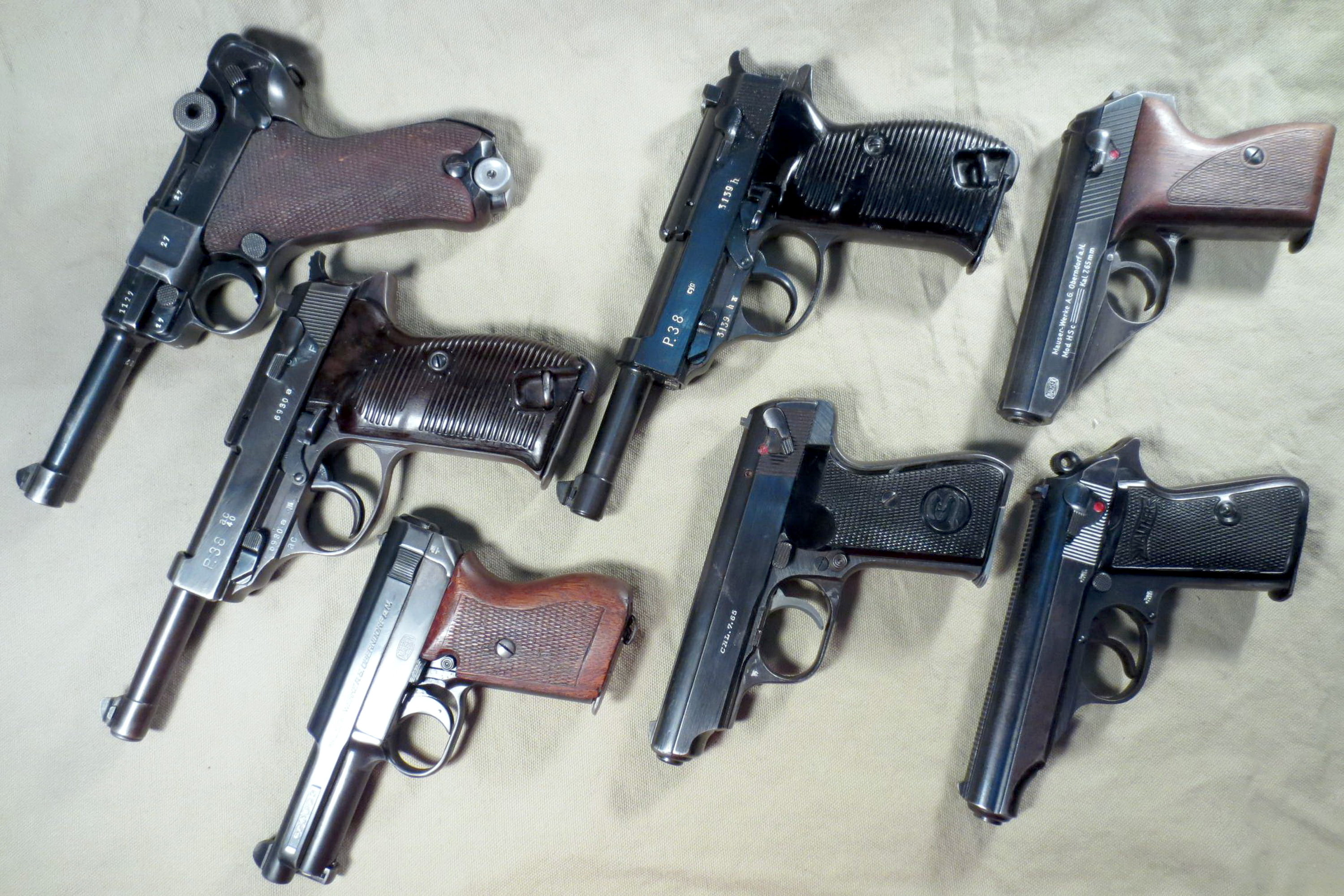 communication, sign, safety, close-up, still life, gauges, attention, collection, interesting, no people, pistols, weapons, (Parabellum), indoors, Korotkova, HD Wallpaper