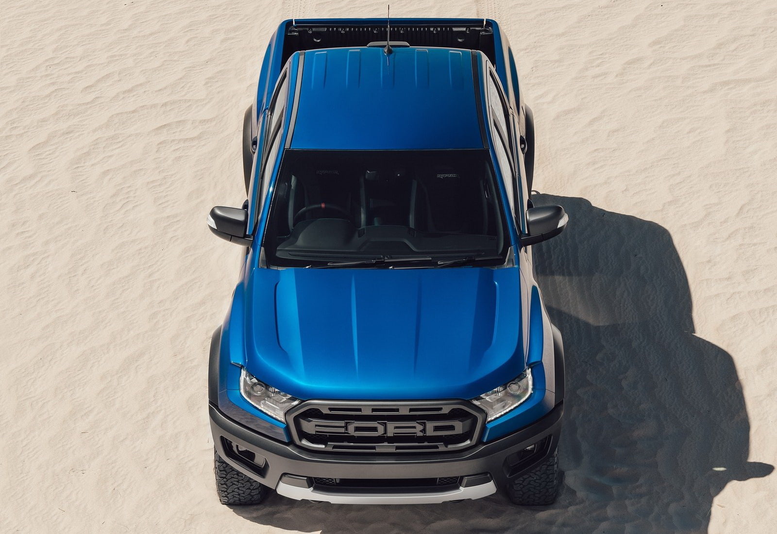 nature, wheel, outdoors, land, sand, land vehicle, transportation, black color, front view, sunlight, ford, high angle view, mode of transportation, blue, HD Wallpaper