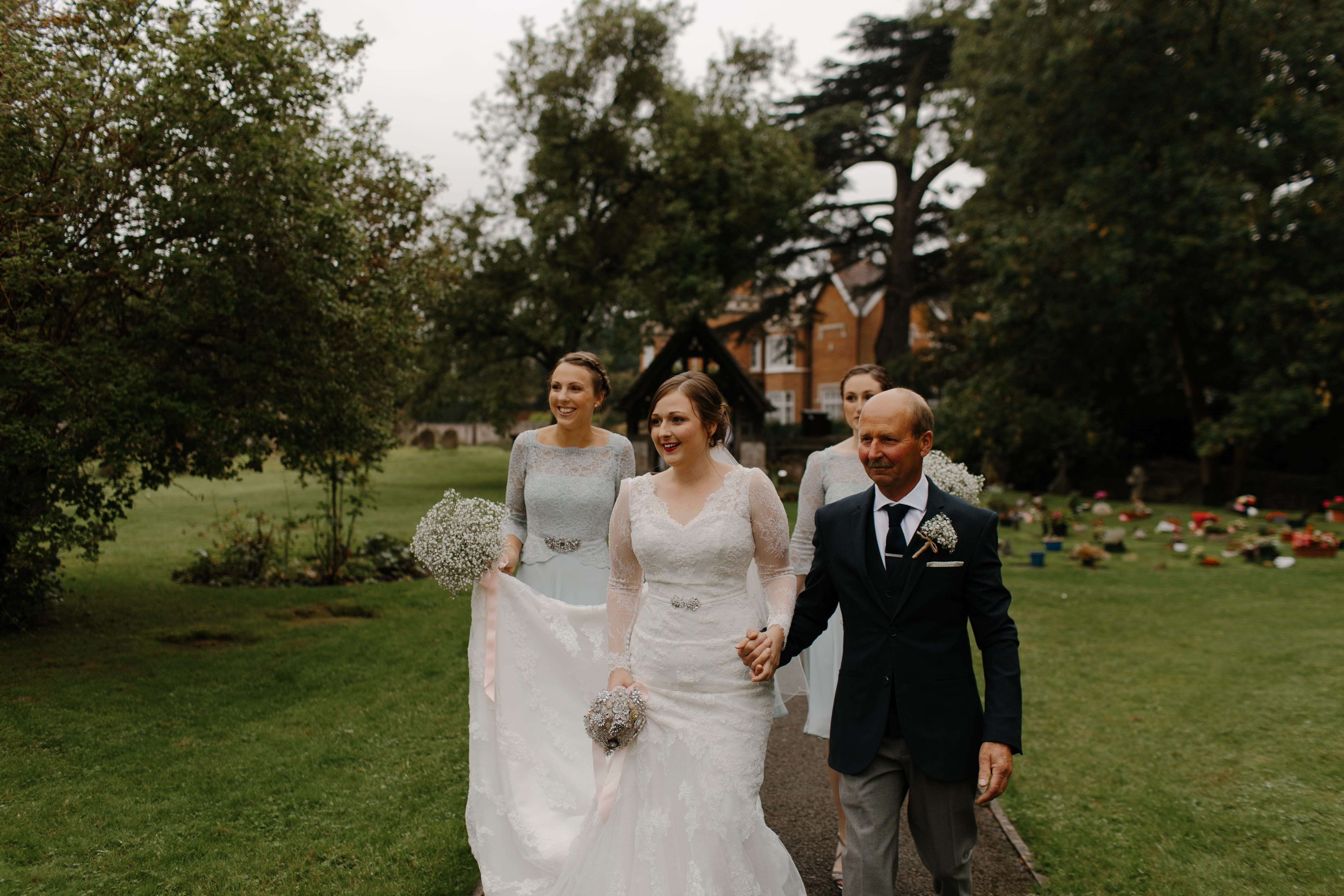 emotion, hand, walking, life events, man in black, married, left, marry, black, wife, people, smiling, bouquet, left hand, husband, brown, women, love, HD Wallpaper