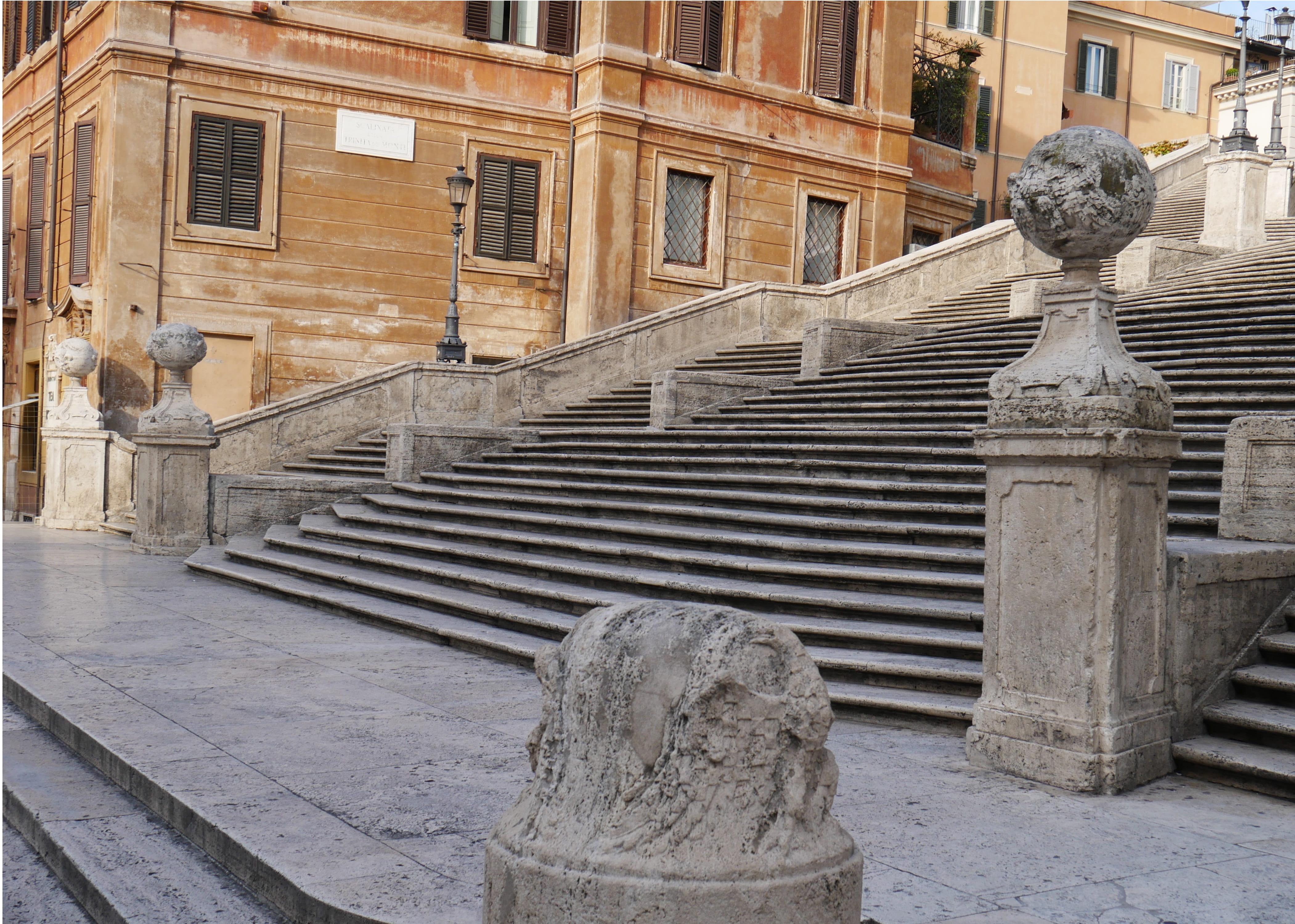 creativity, case, building exterior, spanish steps, piazza di spagna, architecture, human representation, statue, gray, male likeness, the past, monument, HD Wallpaper