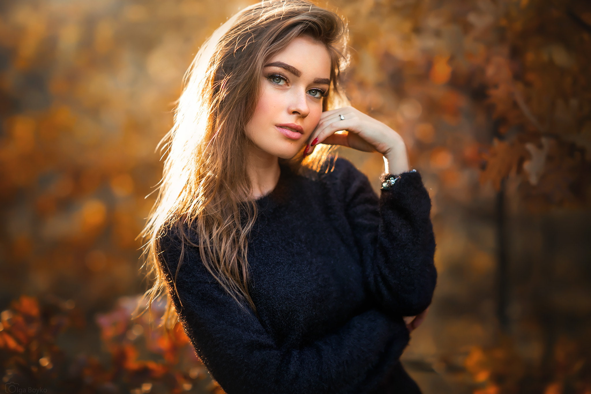 depth of field, portrait, model, black sweater, Olga Boyko, red nails, women, looking at viewer, brunette, 1080P, women outdoors, HD Wallpaper