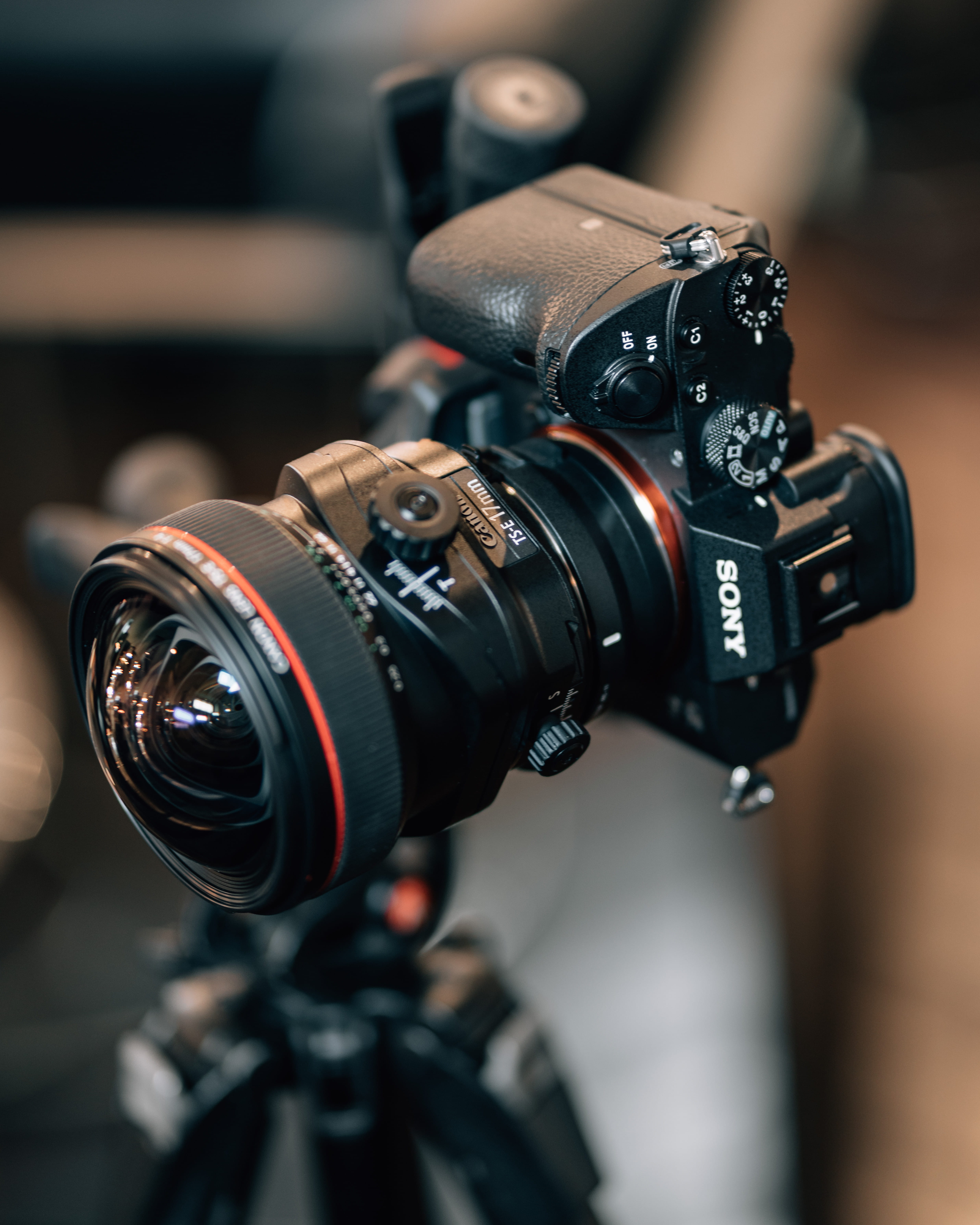 single object, camera, 5K, optical, telephoto, focus on foreground, viewfinder, shutter, aperture, lens - optical instrument, equipment, black, lens, rangefinder, Phone HD Wallpaper