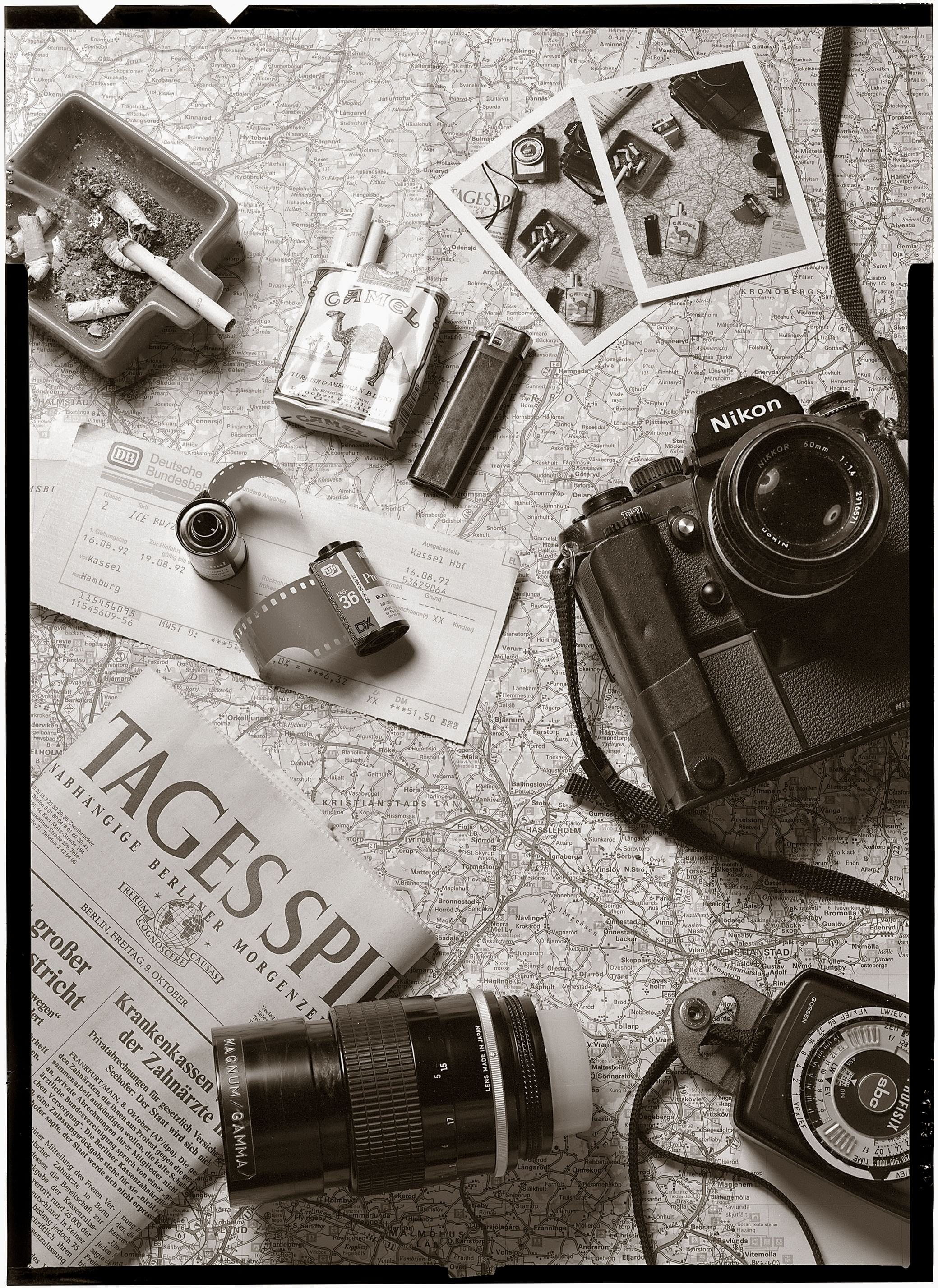 reporter, camera, large group of objects, analog, lens, directly above, 2K, black, photography themes, retro styled, still life, photographer, use, communication, Phone HD Wallpaper