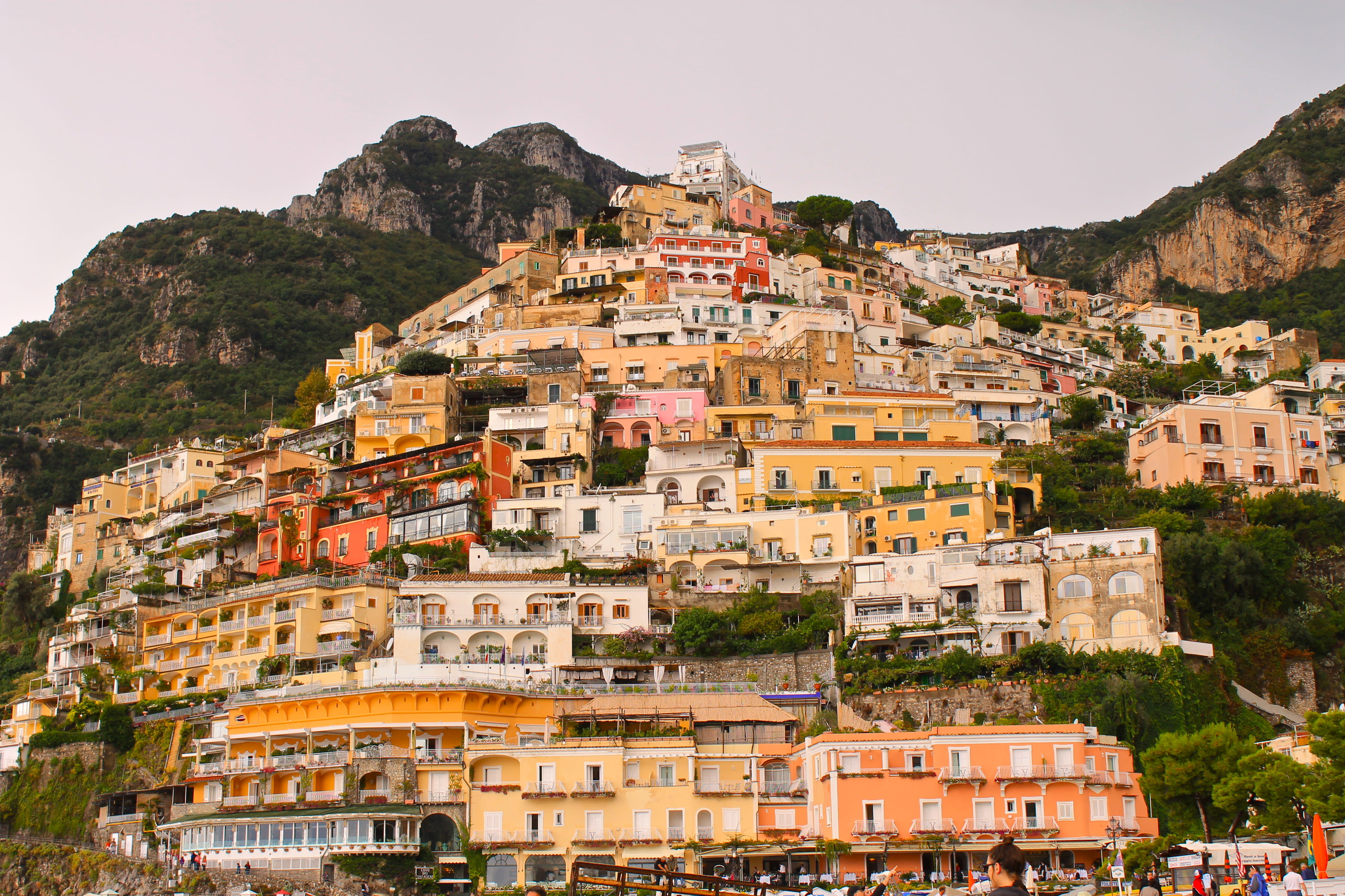 urban Scene, building, crowded, apartment, 4K, italy, cityscape, community, roof, outdoors, summer, rocky, village, townscape, europe, crowd, town, landscape, HD Wallpaper