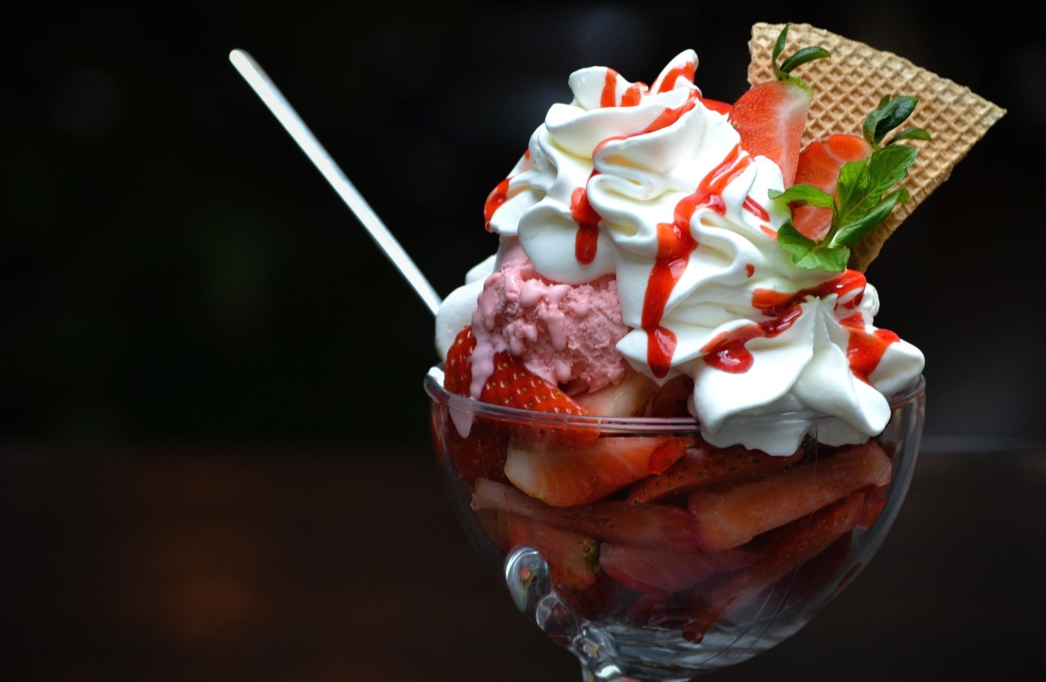 ice Cream, gourmet, sweet Food, berry, temptation, cup, dairy Product, fullscreen, background, no People, widescreen, ready-to-eat, ice, 1080P, whipped, HD Wallpaper