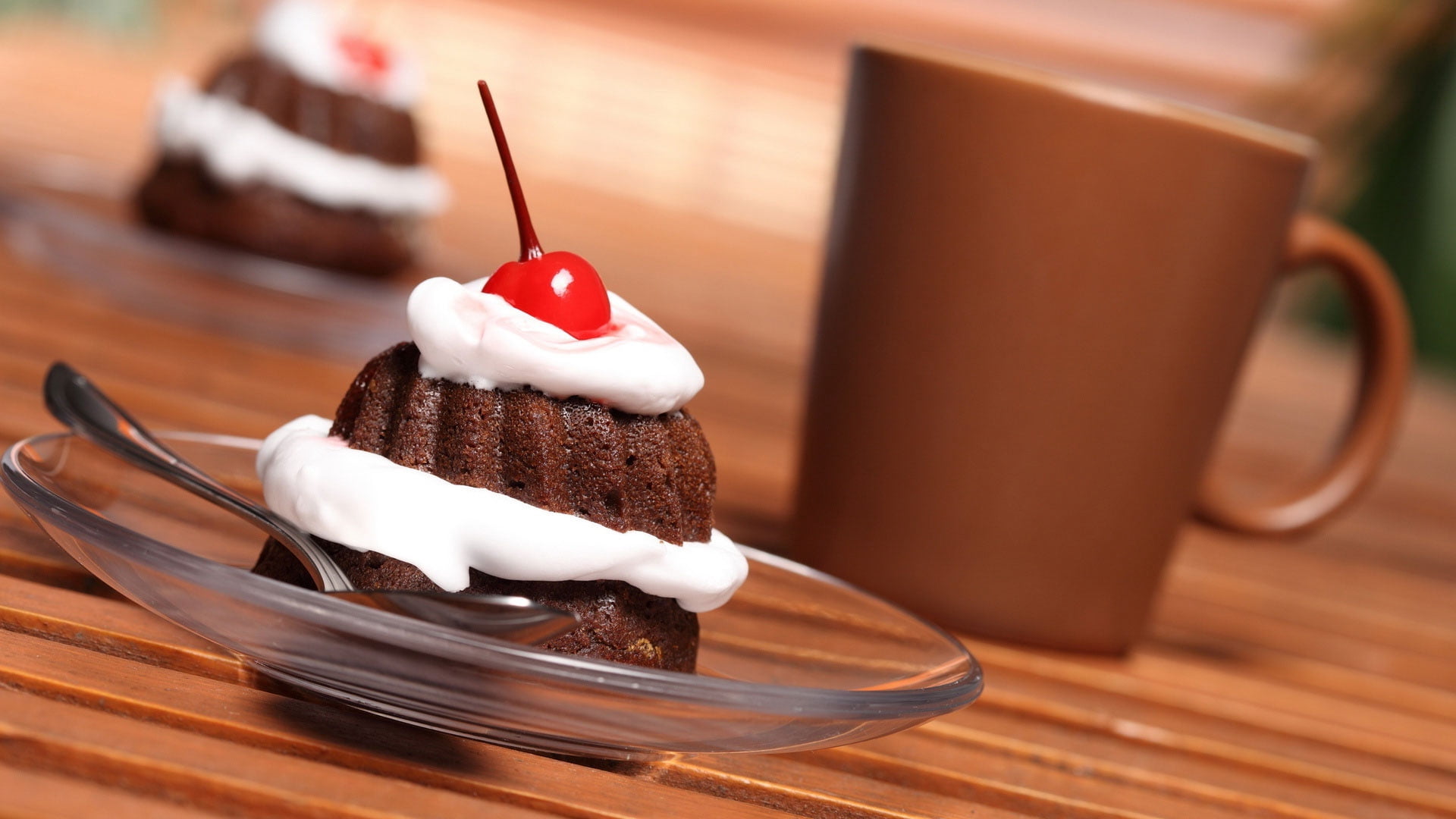 cake, freshness, baked, cream, candy, brown, cherry, plate, sweet Food, icing, unhealthy Eating, snack, indulgence, sugar, biscuit, close-up, ready-to-eat, HD Wallpaper