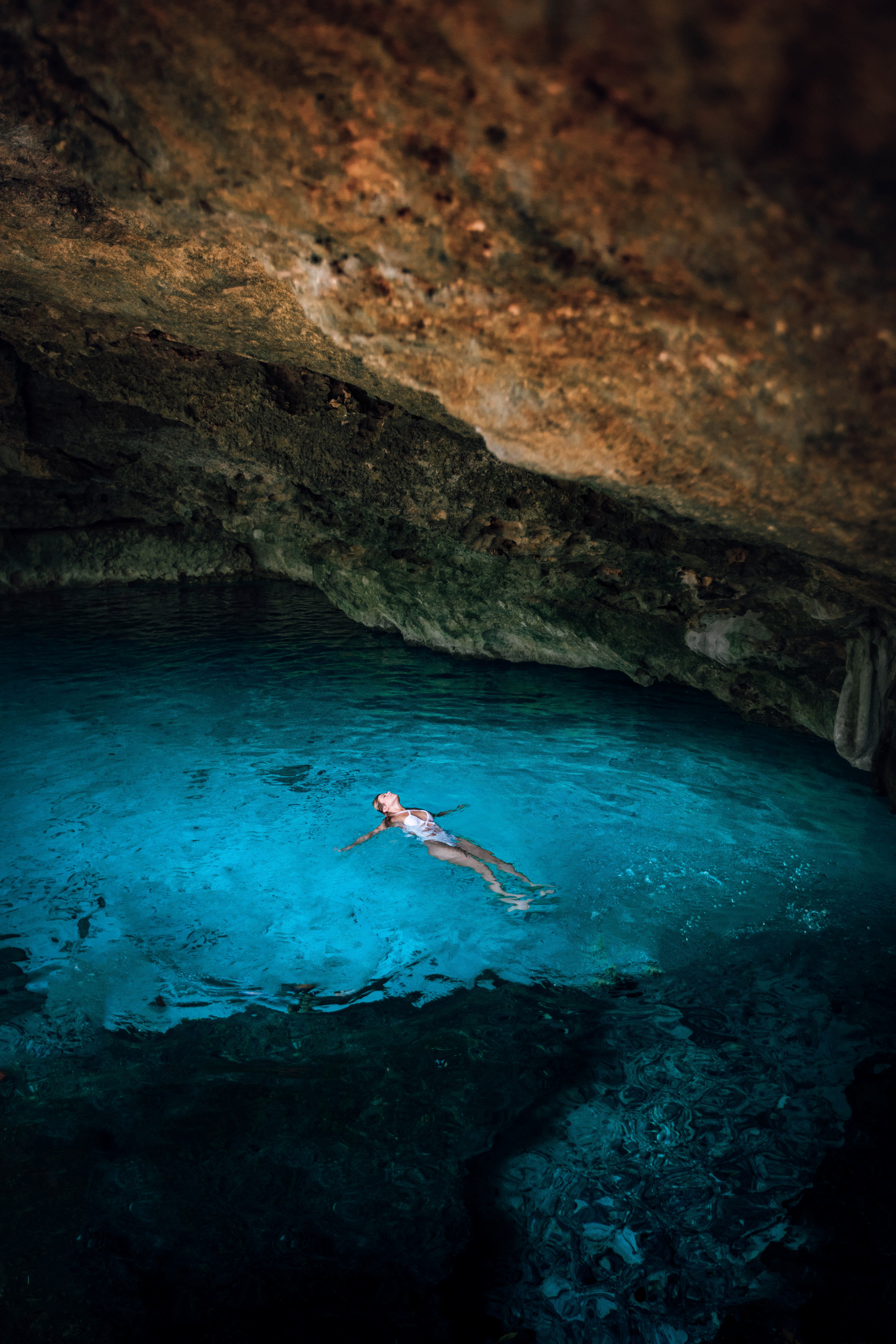 marine, inside, floating, blue water, water, carleigh elise, clear, rock formation, adventure, nature, swimming pool, cave, undersea, cave entrance, sport, Phone HD Wallpaper