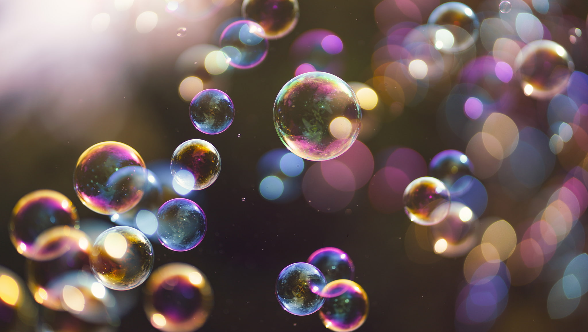 bubbles, day, 1080P, nature, selective focus, outdoors, depth of field, flying, beauty in nature, fragility, multi colored, close-up, backgrounds, bubble, HD Wallpaper