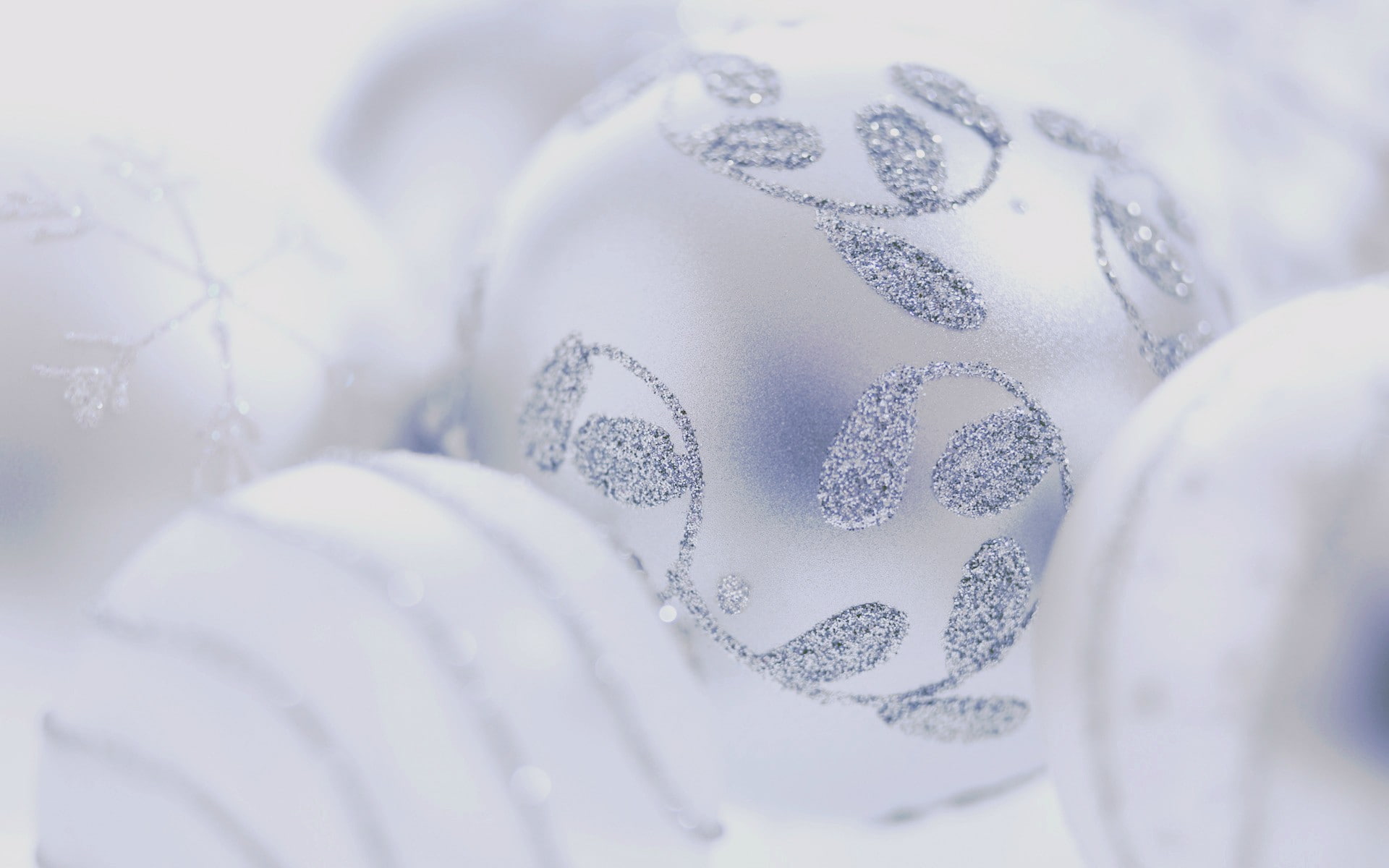 pattern, close-up, Christmas ornaments, cleaning, studio shot, 1080P, large group of objects, no people, food, backgrounds, white color, water, food and drink, HD Wallpaper