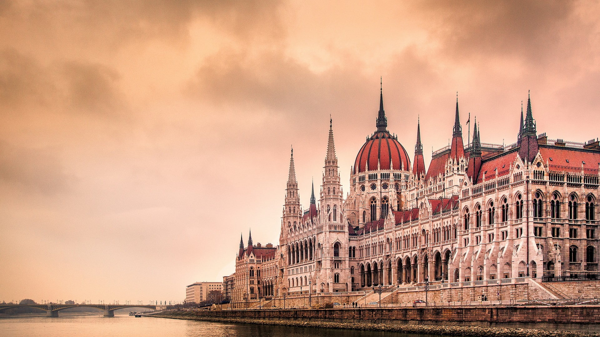 Gothic architecture, river, bridge, Hungarian Parliament Building, architecture, Europe, water, Hungary, building, 1080P, Budapest, HD Wallpaper